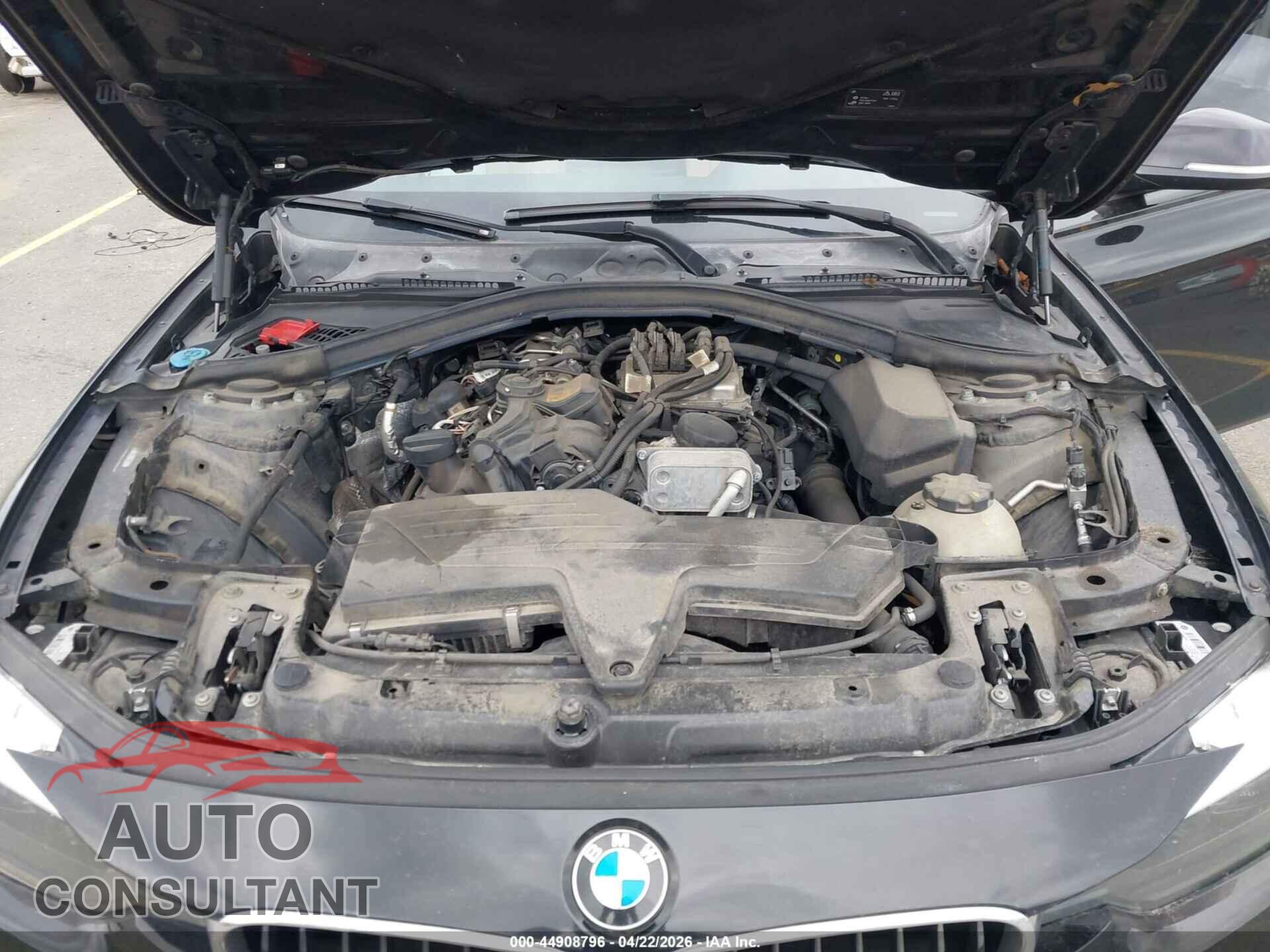 BMW 328I 2016 - WBA8E3G59GNU38632