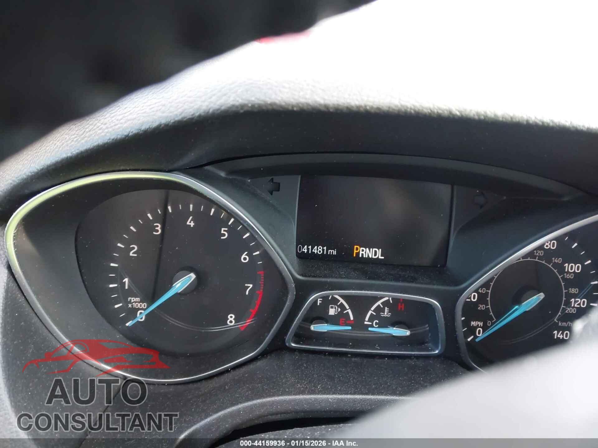 FORD FOCUS 2017 - 1FADP3F28HL201197