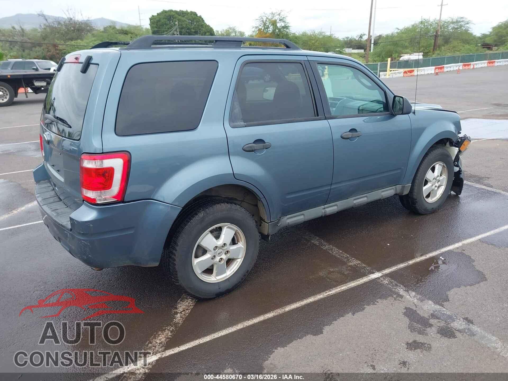 FORD ESCAPE 2012 - 1FMCU0D70CKC81827