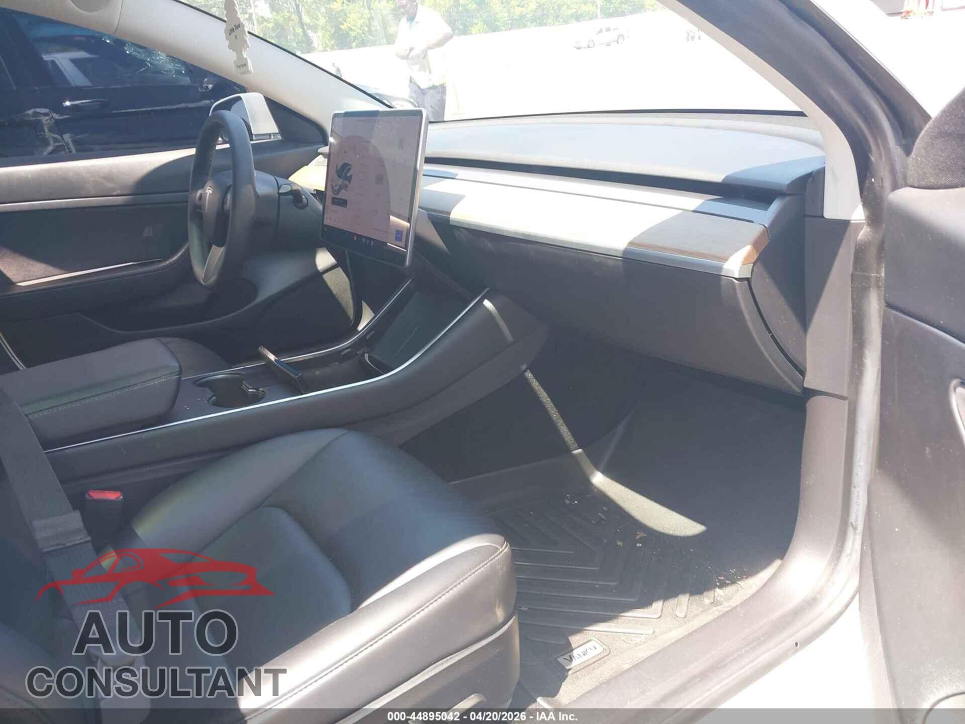 TESLA MODEL 3 2020 - 5YJ3E1EA6LF799956