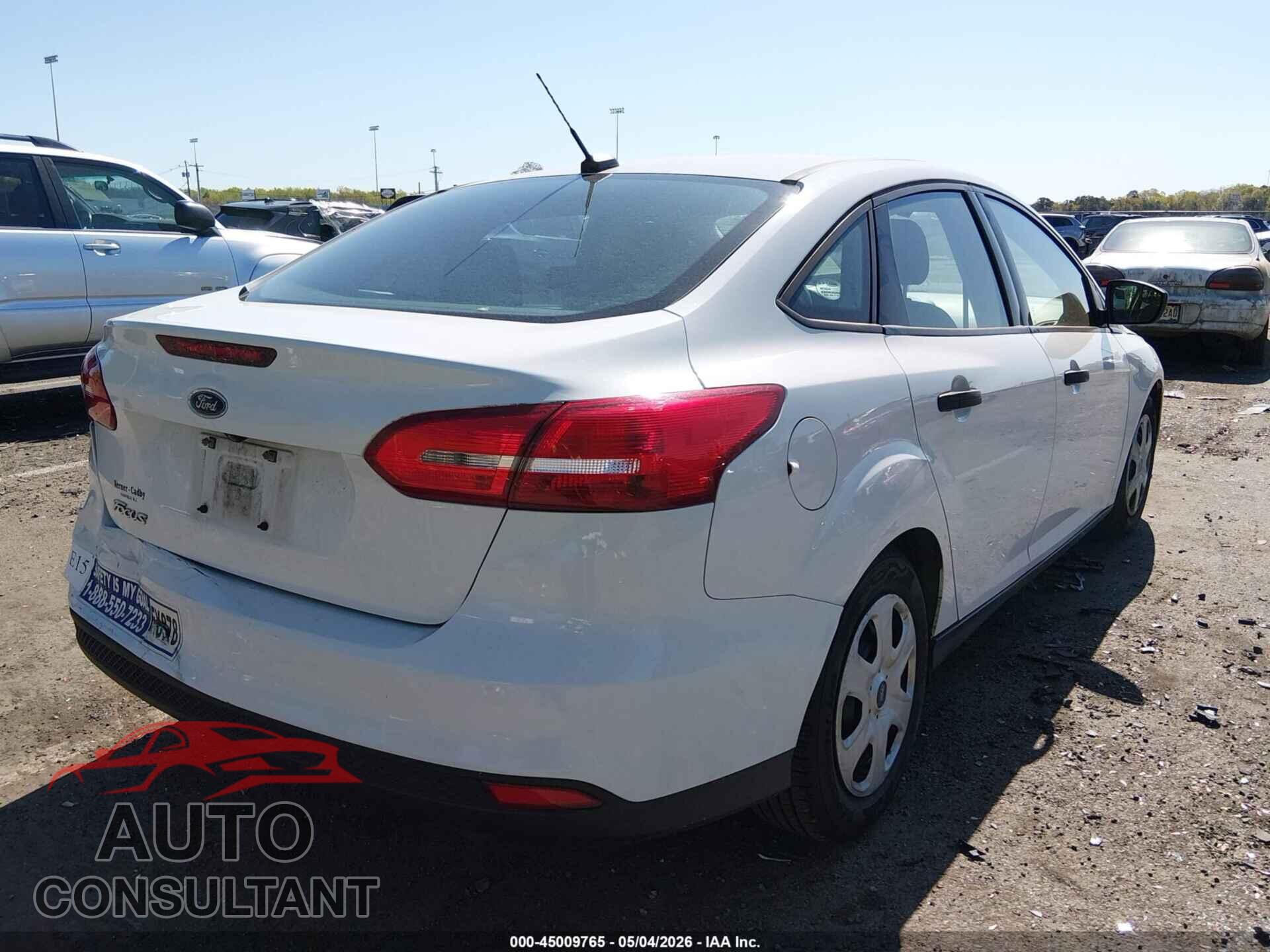 FORD FOCUS 2016 - 1FADP3E22GL206847