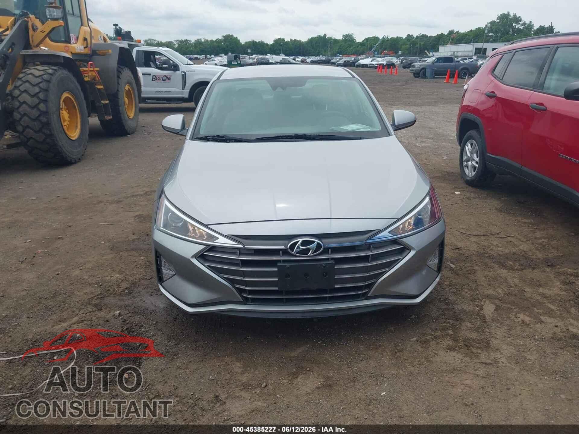 HYUNDAI ELANTRA 2020 - 5NPD74LF8LH602995
