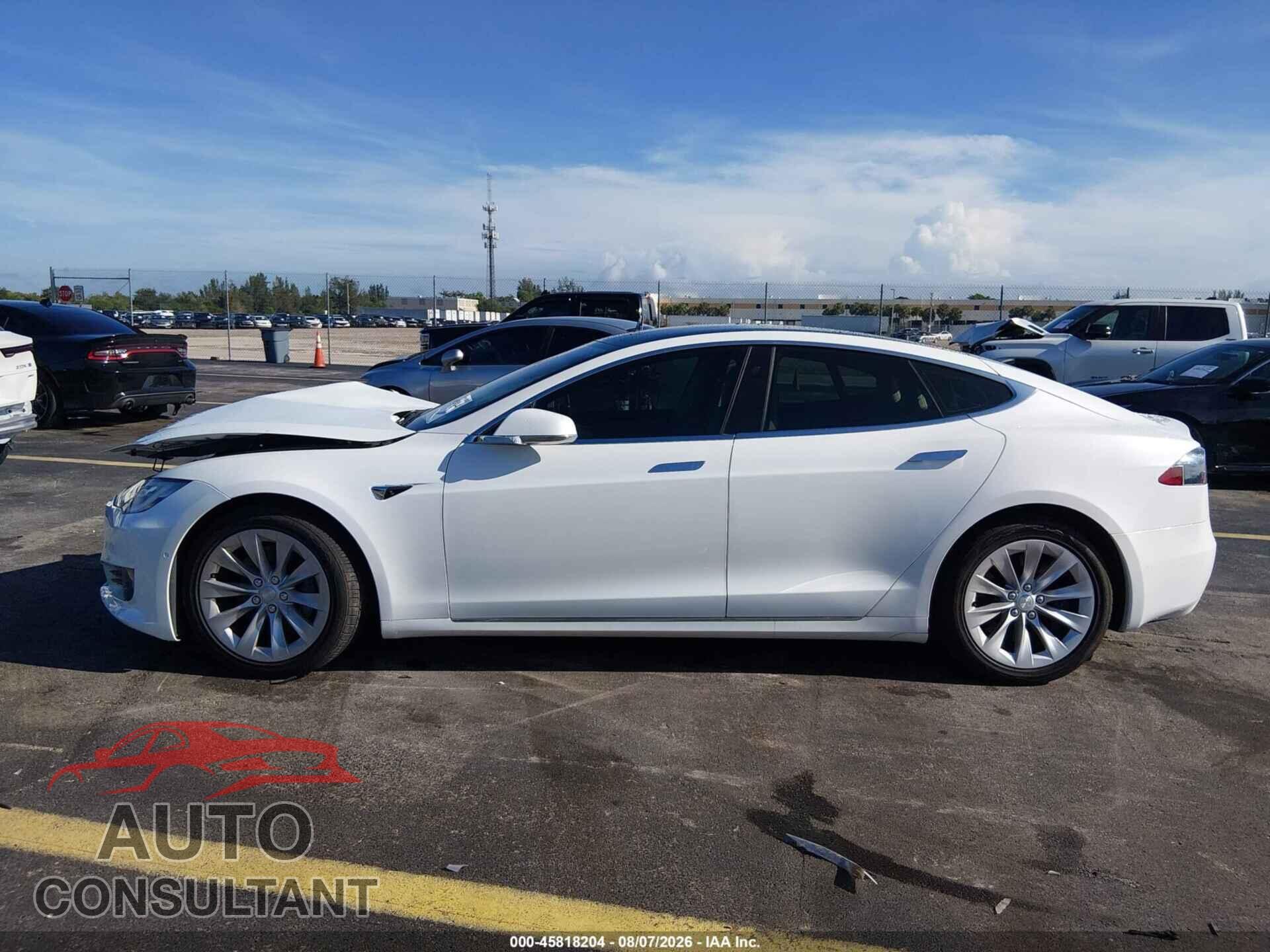 TESLA MODEL S 2017 - 5YJSA1E27HF204183