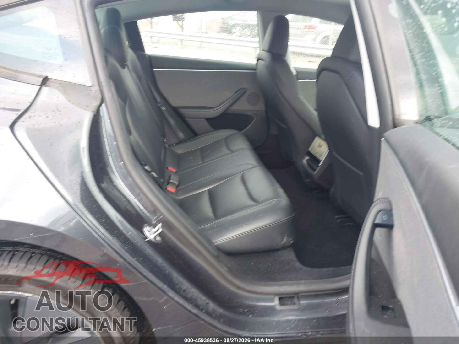 TESLA MODEL 3 2025 - 5YJ3E1EA4SF967978