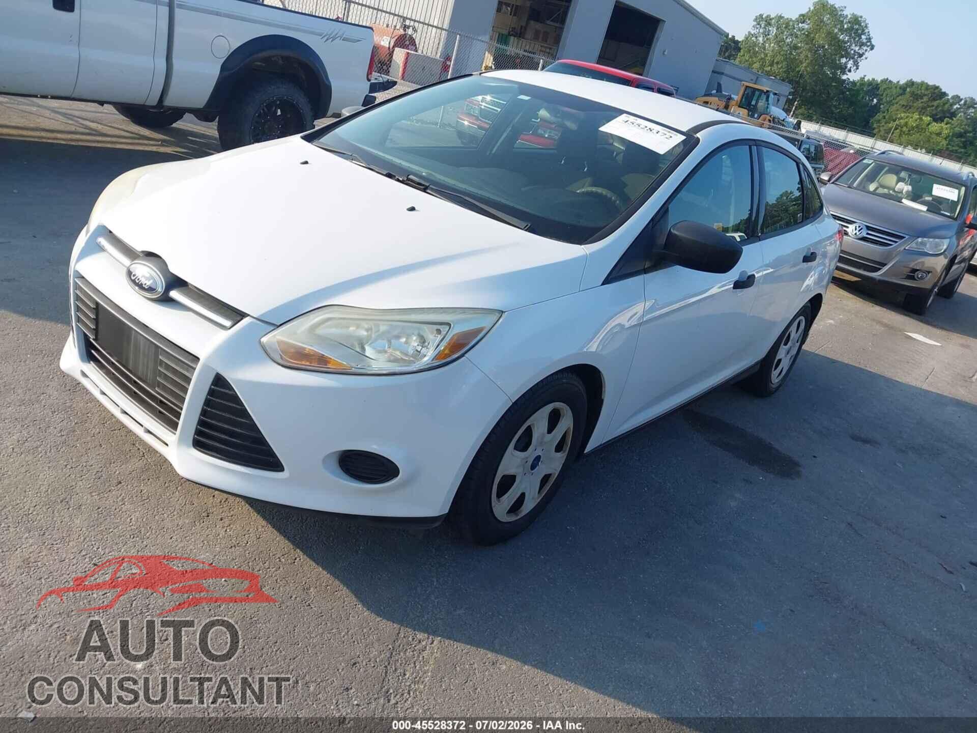 FORD FOCUS 2012 - 1FAHP3E2XCL372397