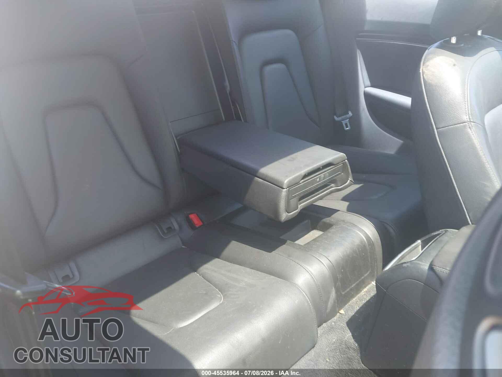 AUDI A5 2012 - WAUCFAFR0CA044969