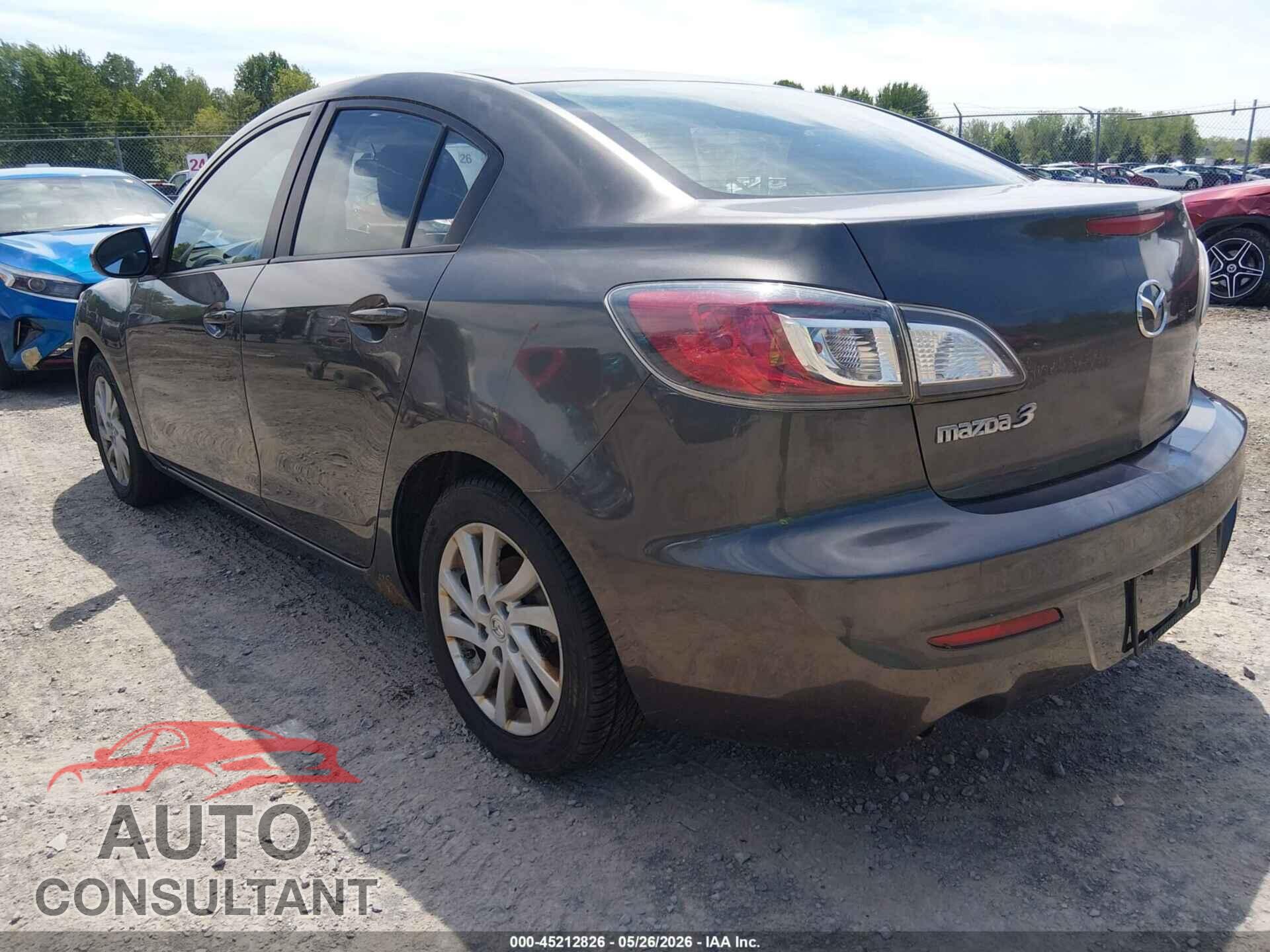 MAZDA MAZDA3 2012 - JM1BL1W80C1636080