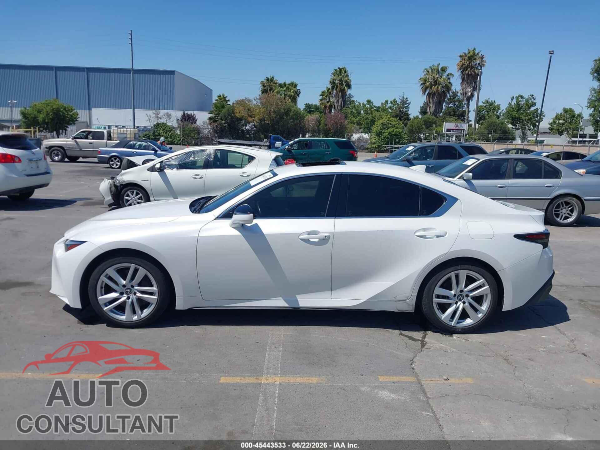 LEXUS IS 300 2023 - JTHCA1D2XP5125532