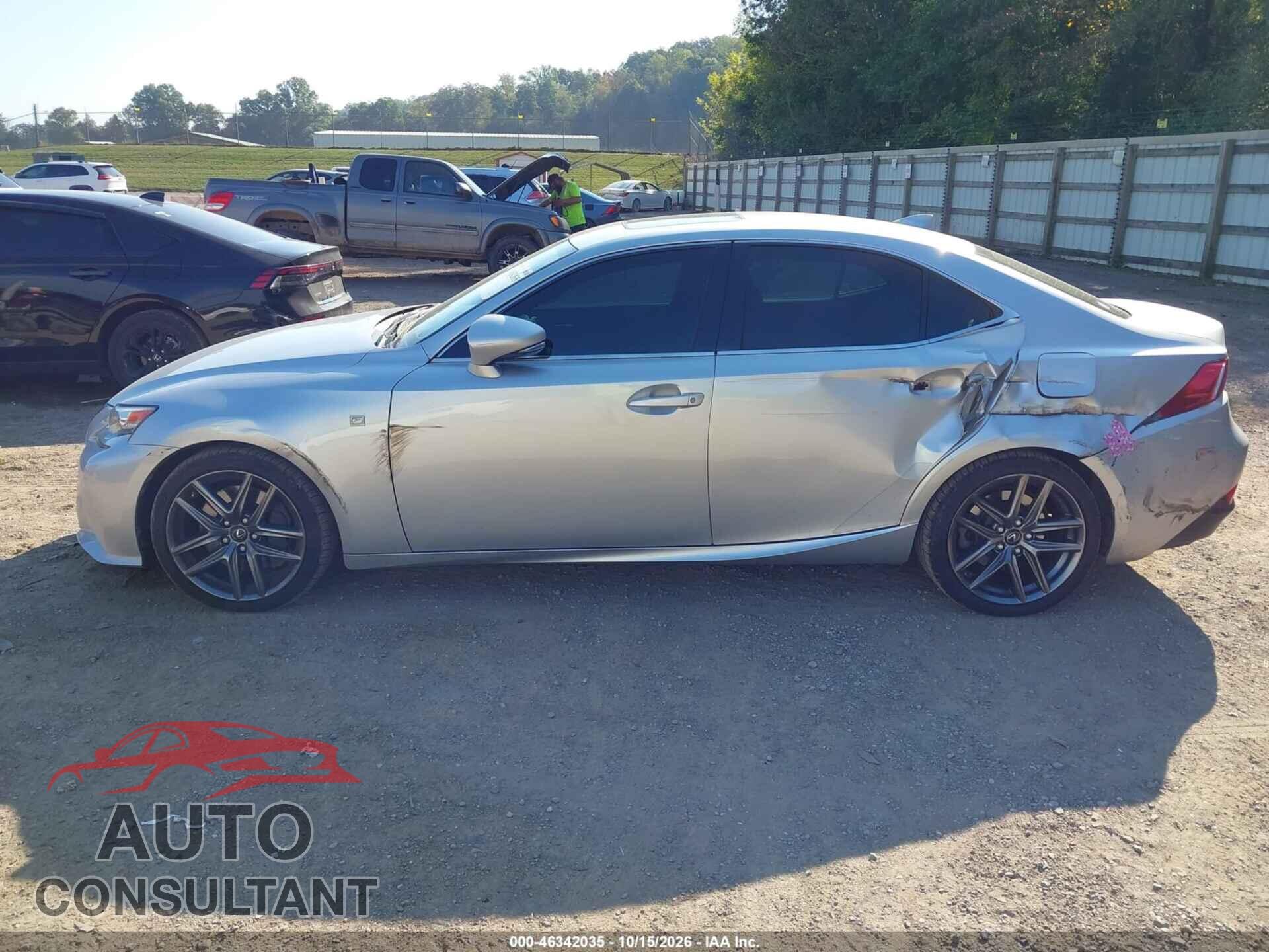 LEXUS IS 350 2016 - JTHCE1D25G5010549