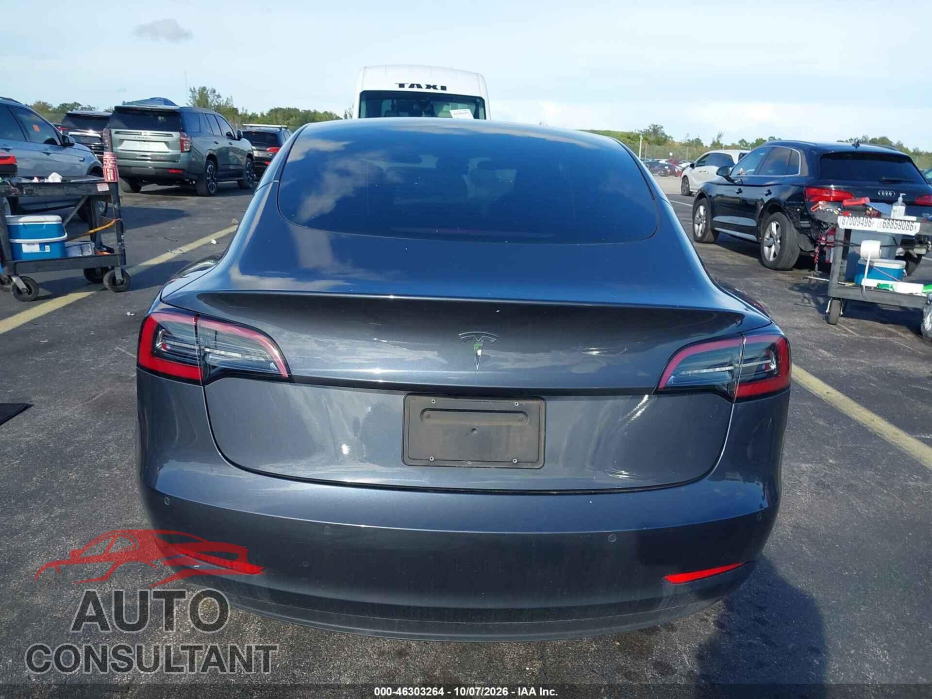 TESLA MODEL 3 2022 - 5YJ3E1EA2NF331516