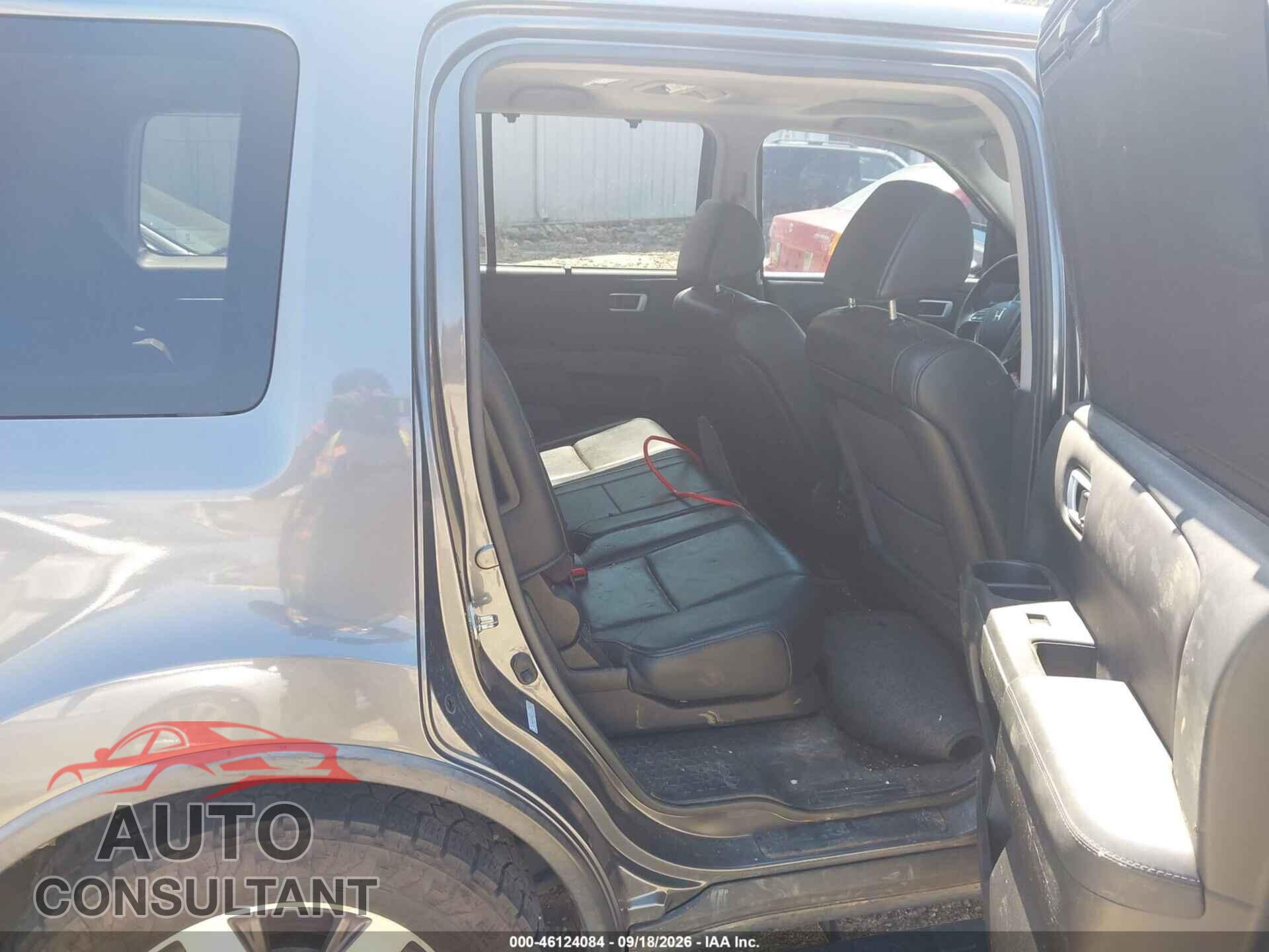 HONDA PILOT 2012 - 5FNYF4H95CB060308