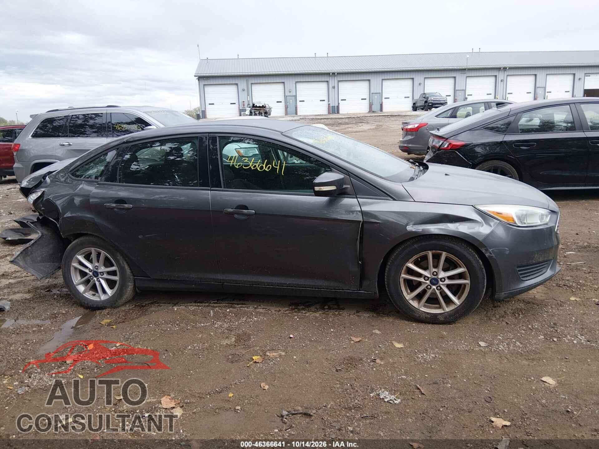 FORD FOCUS 2017 - 1FADP3F23HL232907