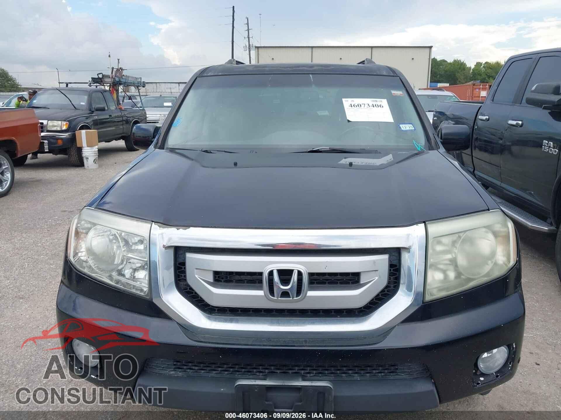 HONDA PILOT 2010 - 5FNYF3H90AB007720