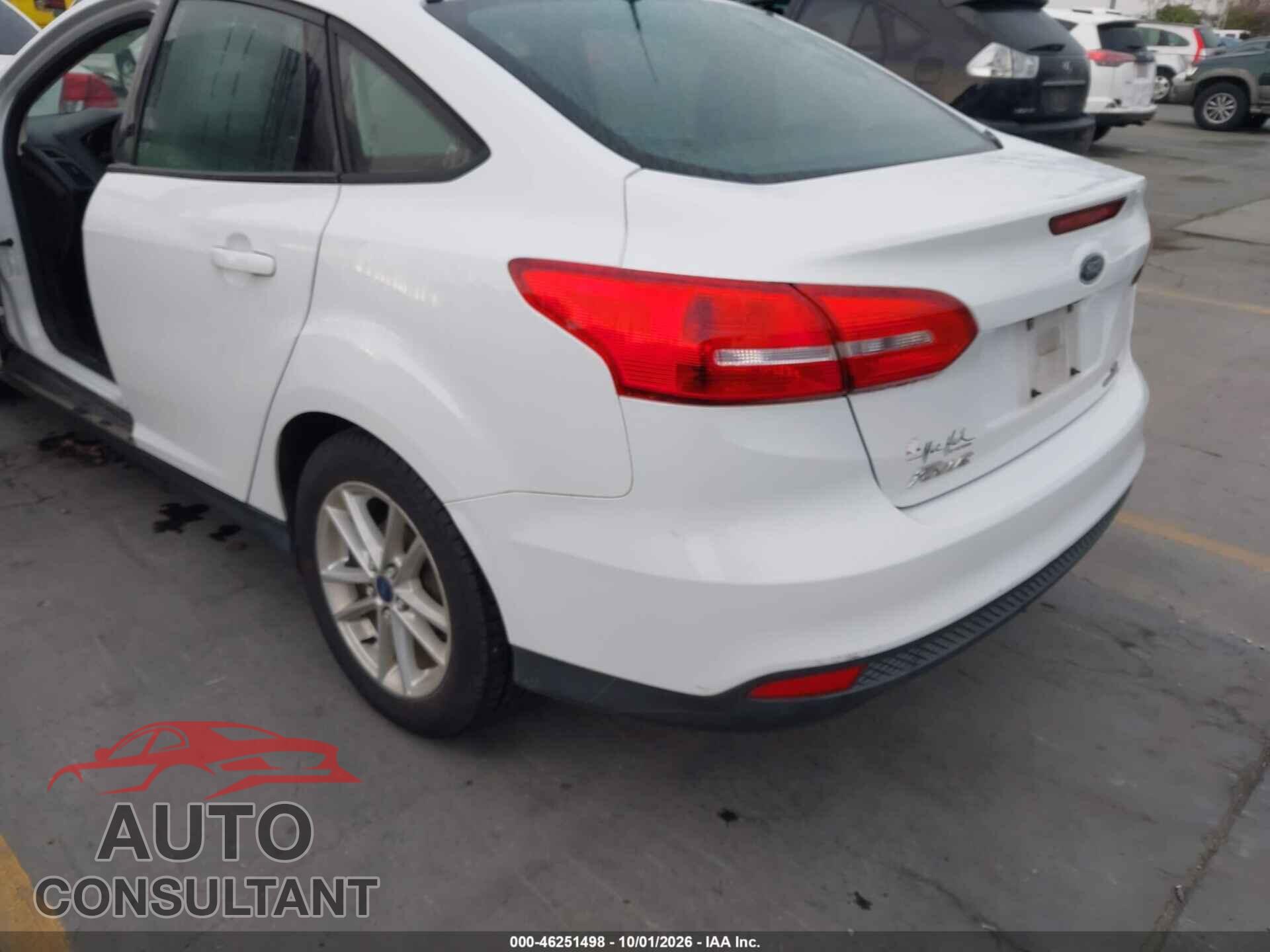 FORD FOCUS 2016 - 1FADP3F23GL272404