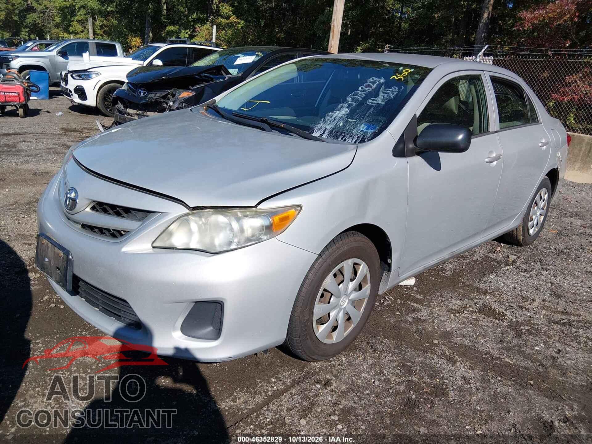 TOYOTA COROLLA 2013 - 2T1BU4EEXDC955697
