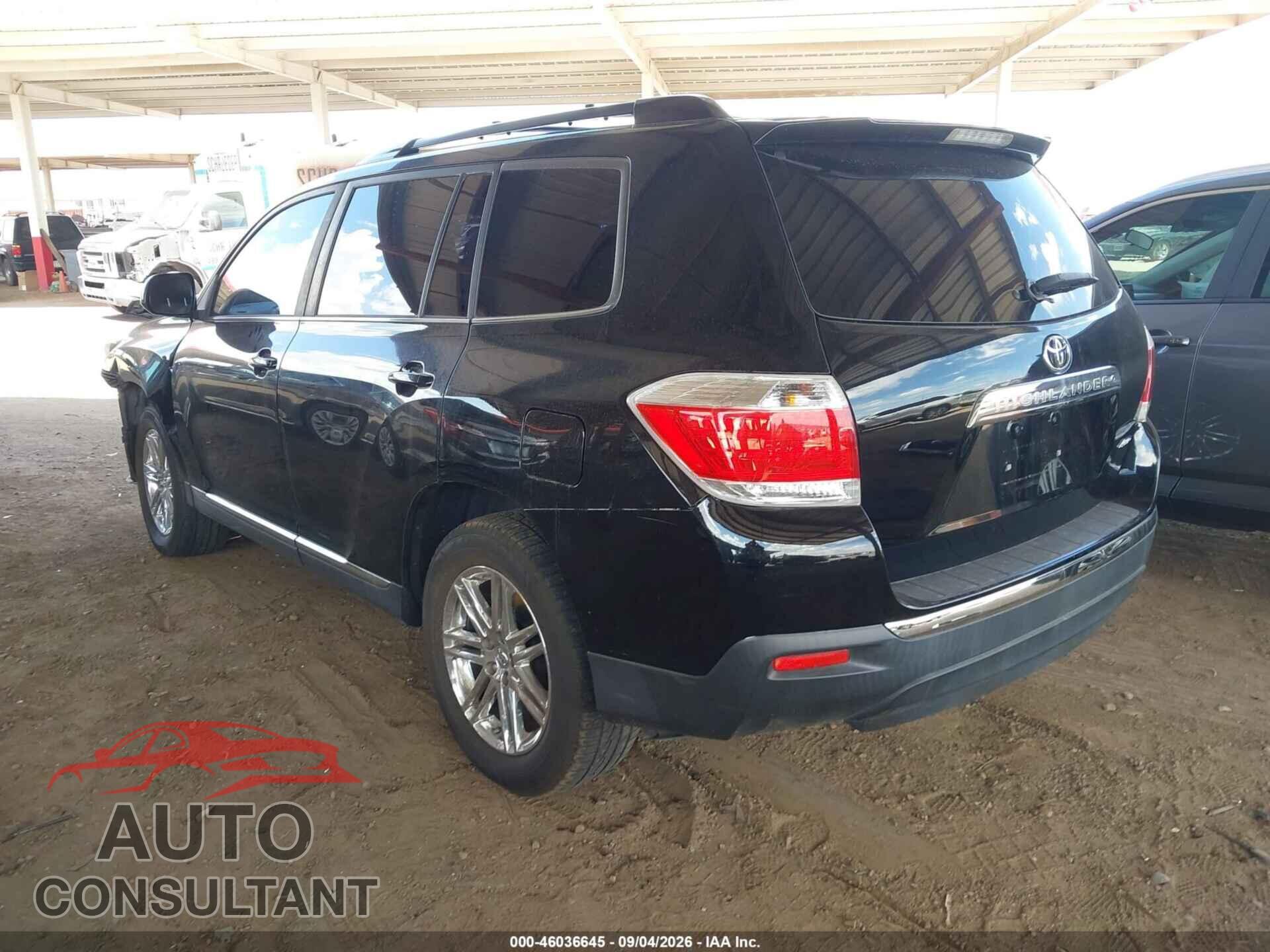 TOYOTA HIGHLANDER 2013 - 5TDBK3EH8DS200551