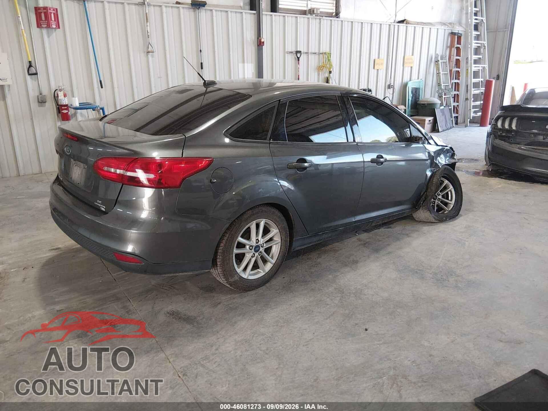 FORD FOCUS 2016 - 1FADP3F22GL386166
