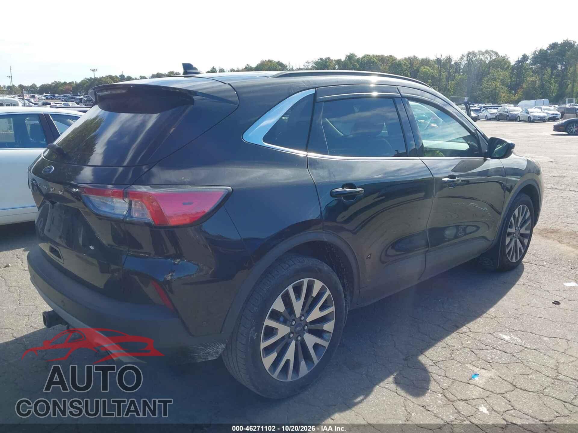 FORD ESCAPE 2020 - 1FMCU9J99LUA19965
