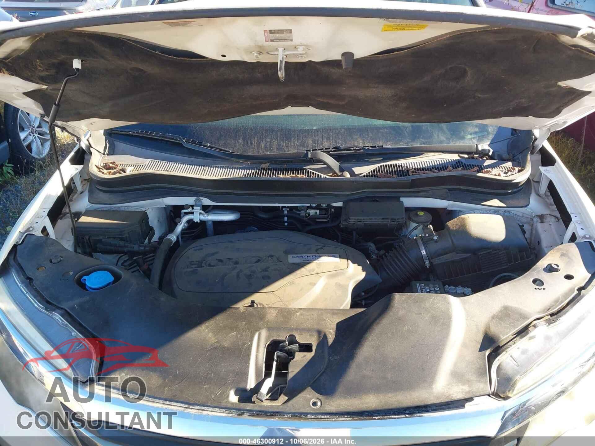 HONDA PILOT 2017 - 5FNYF5H55HB030106