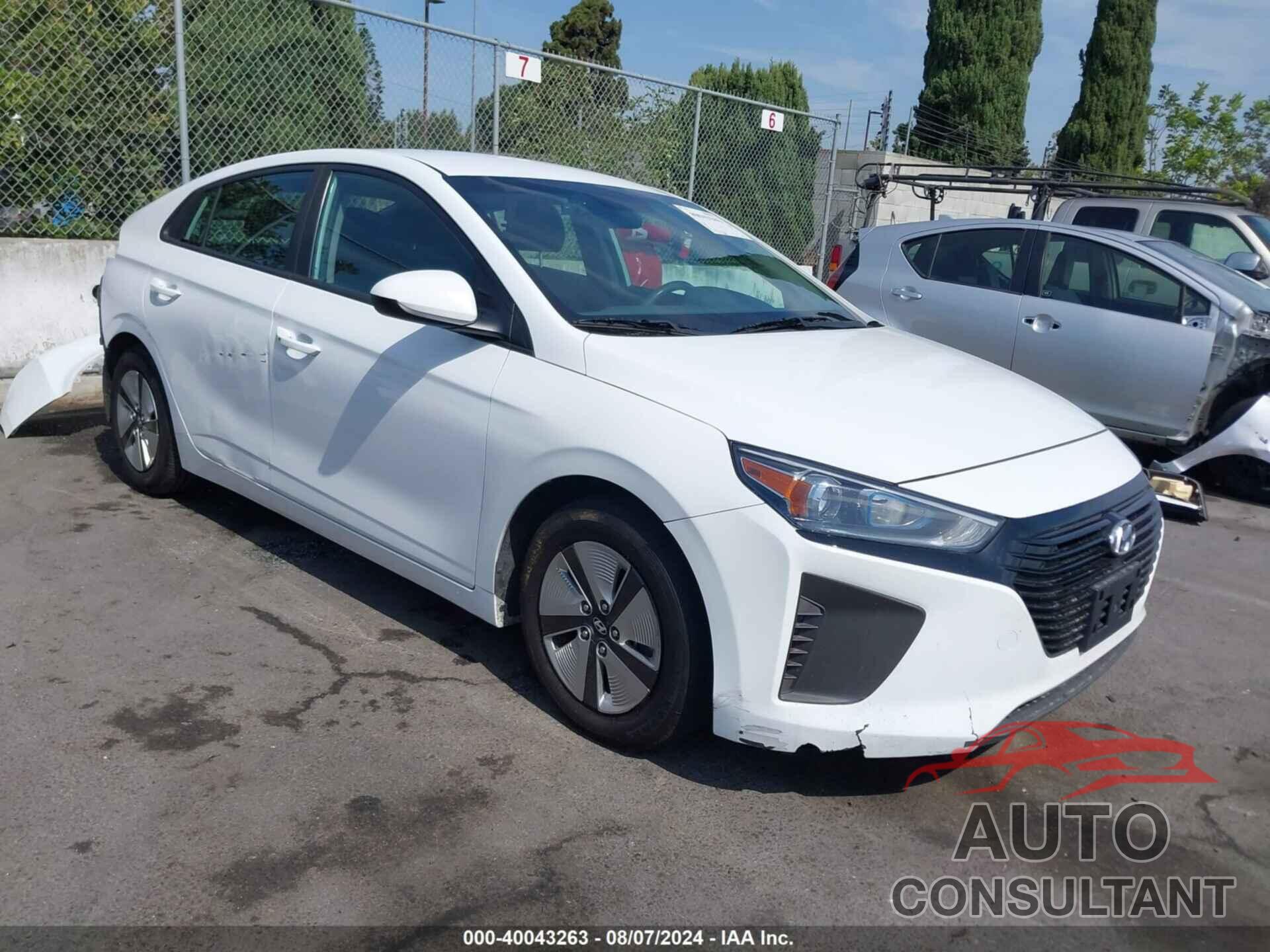 HYUNDAI IONIQ HYBRID 2019 - KMHC65LC7KU168580