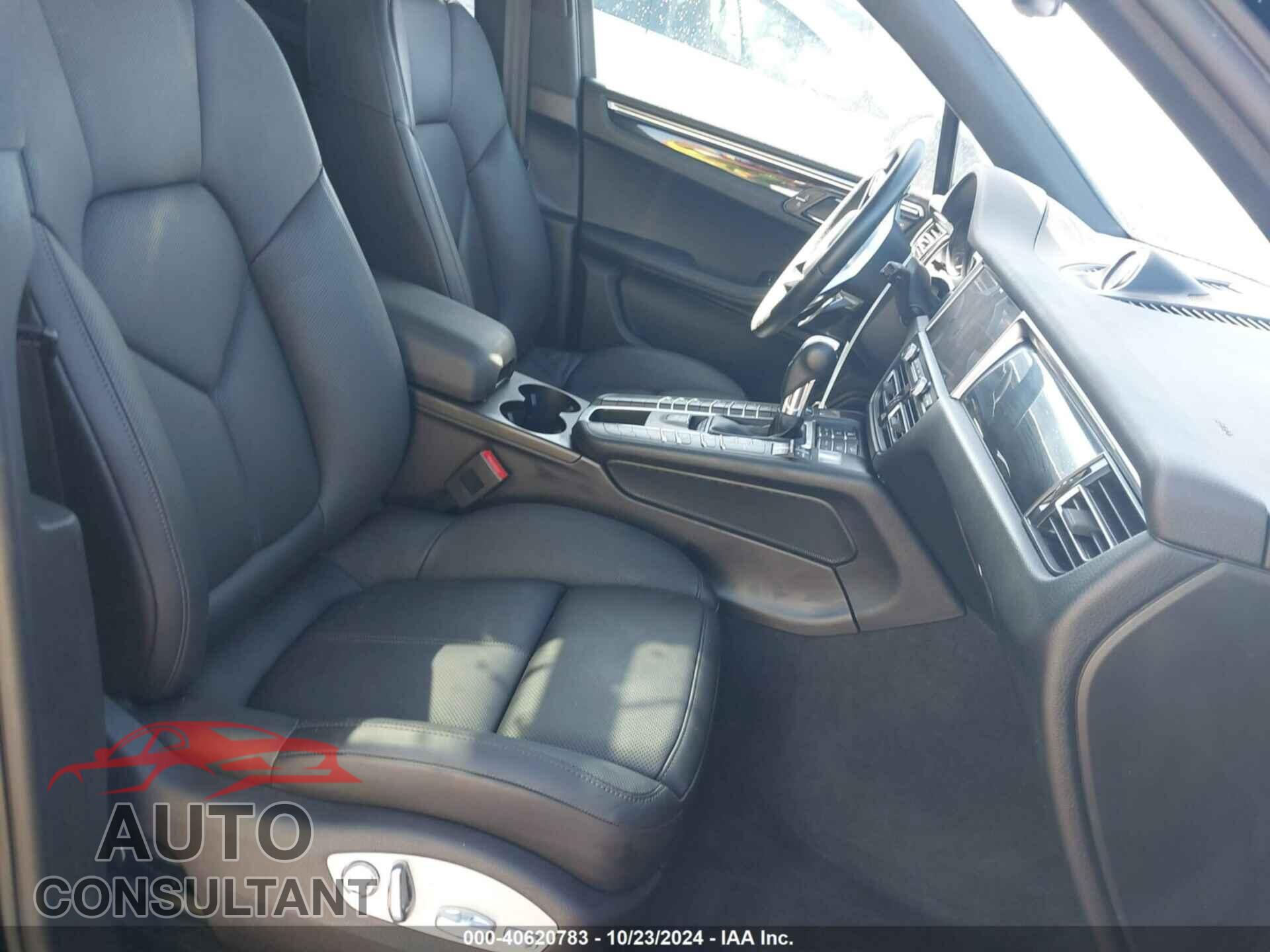 PORSCHE MACAN 2021 - WP1AB2A59MLB34089