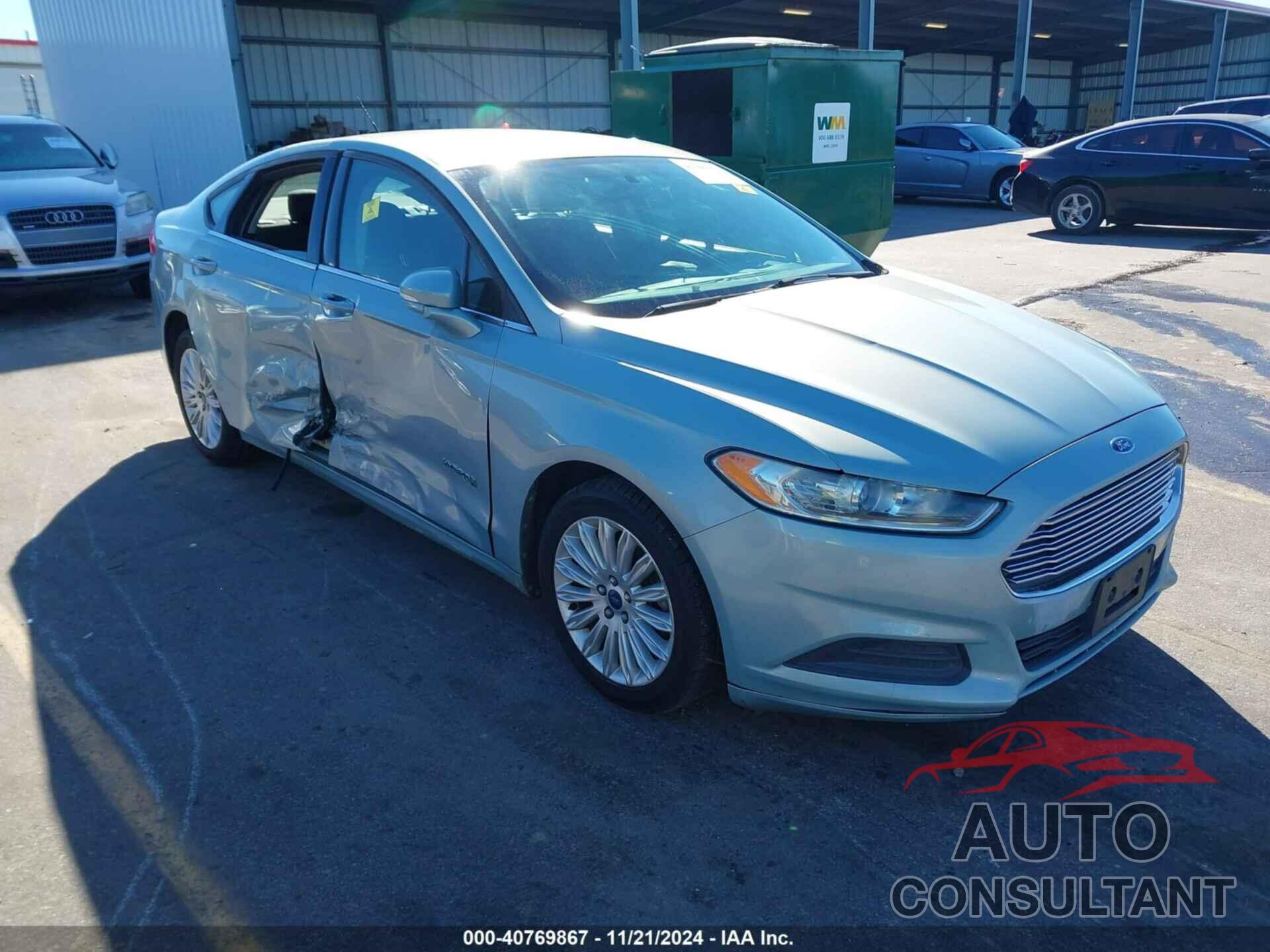 FORD FUSION HYBRID 2013 - 3FA6P0LU7DR138702