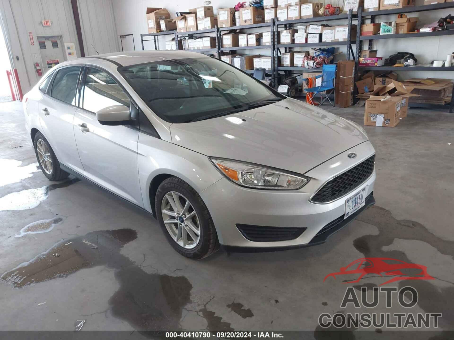 FORD FOCUS 2018 - 1FADP3F27JL328853