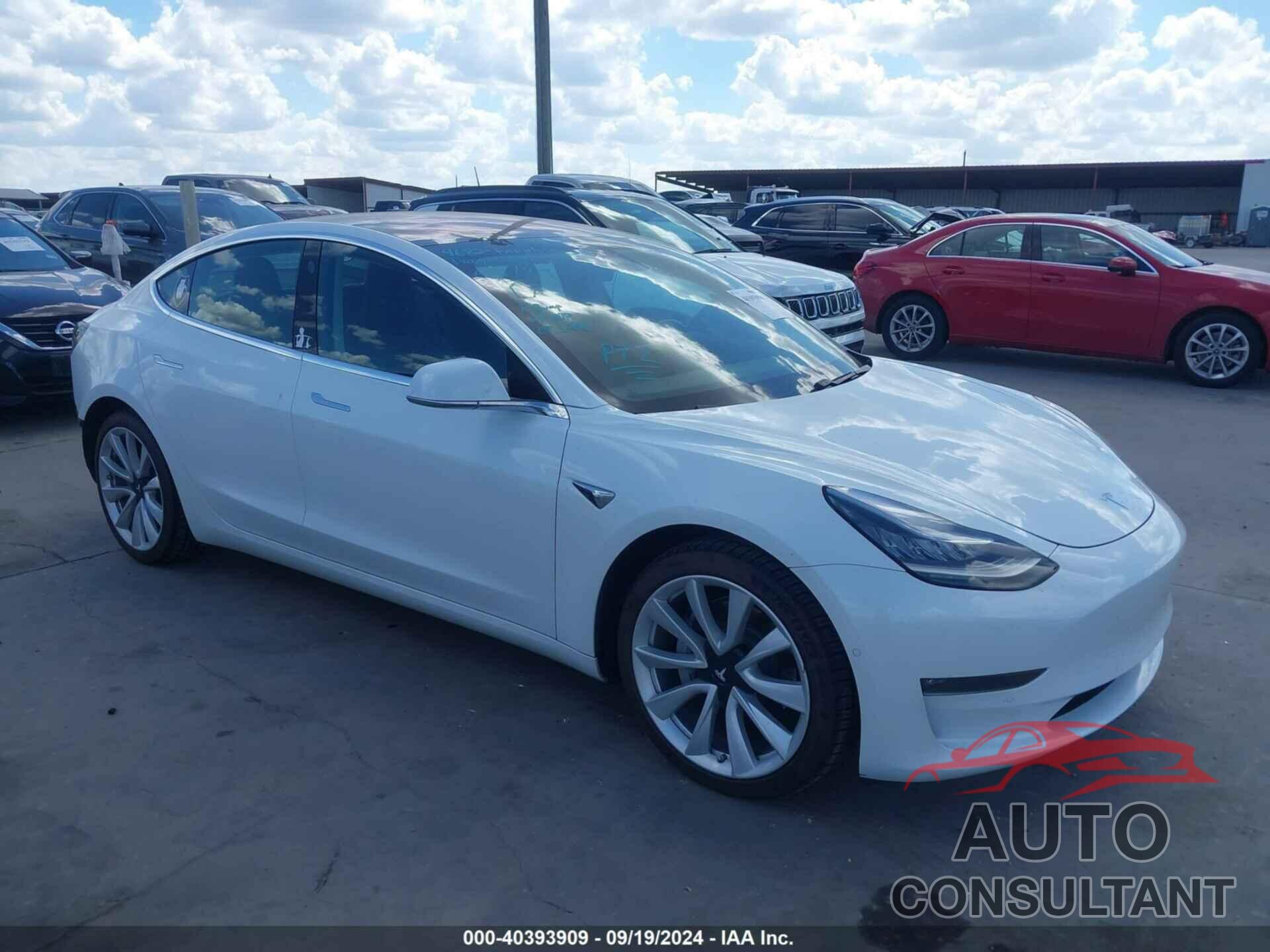 TESLA MODEL 3 2018 - 5YJ3E1EB2JF121968