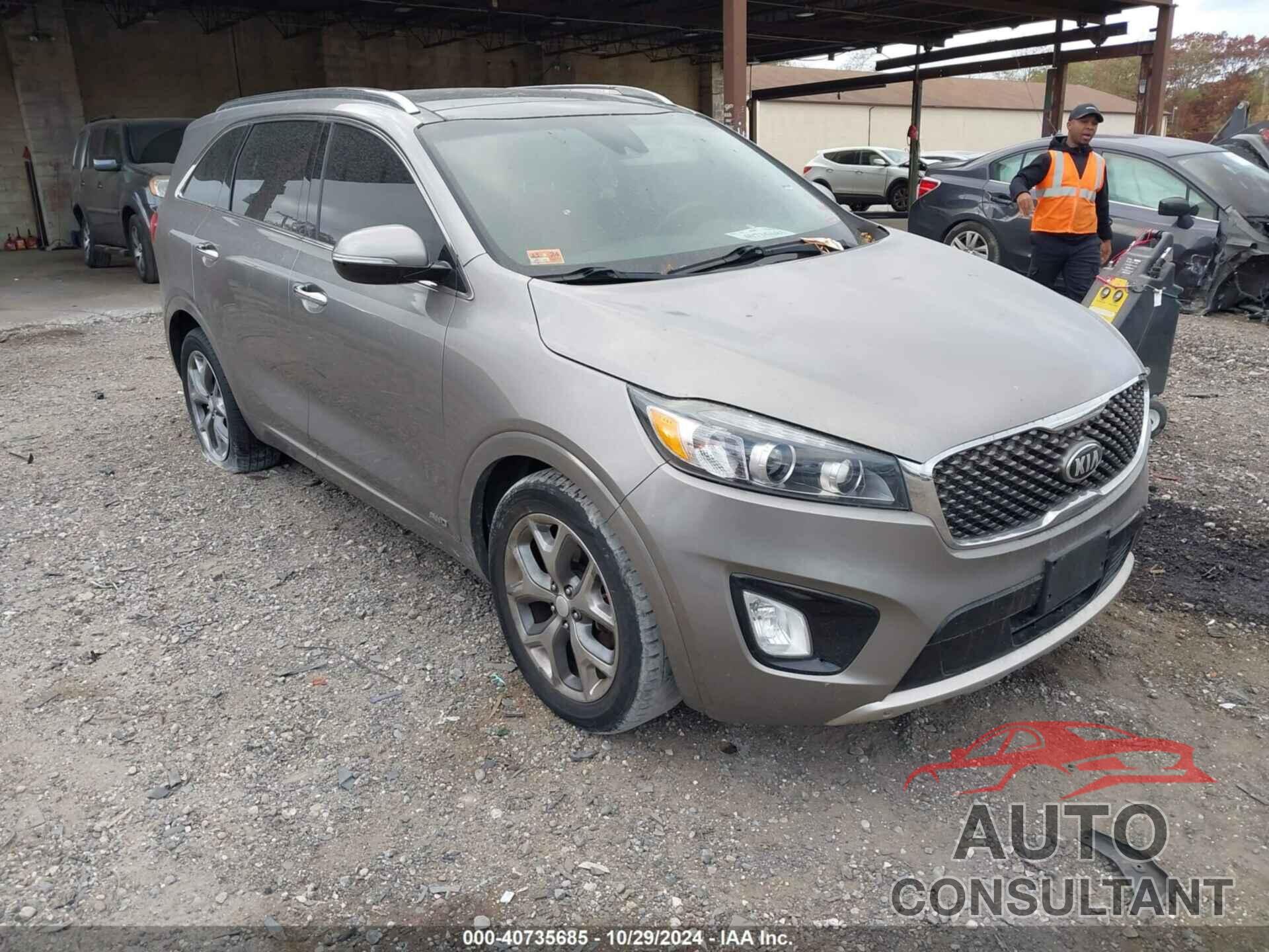 KIA SORENTO 2017 - 5XYPKDA58HG310025