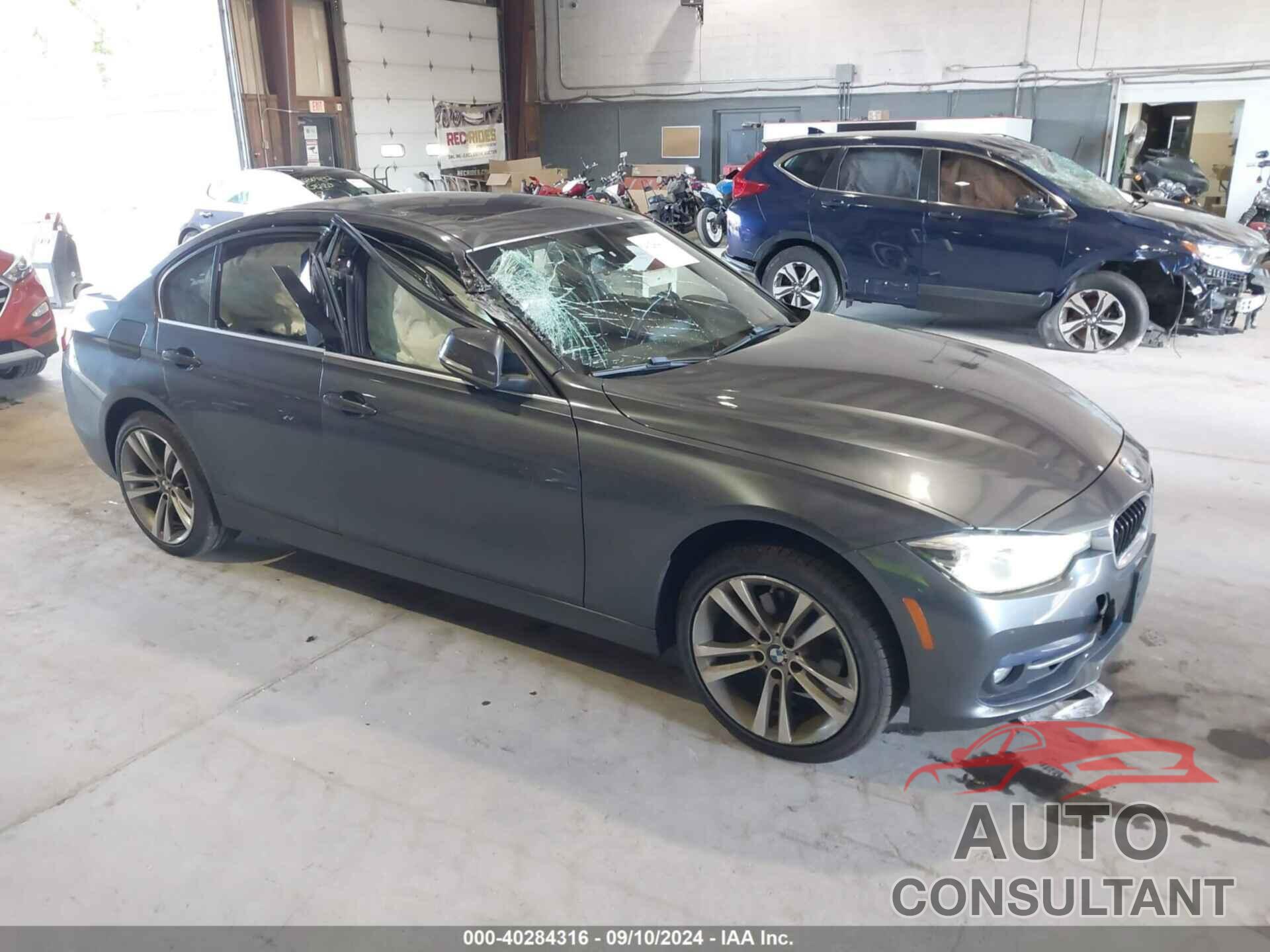 BMW 330I 2018 - WBA8D9G52JNU69735