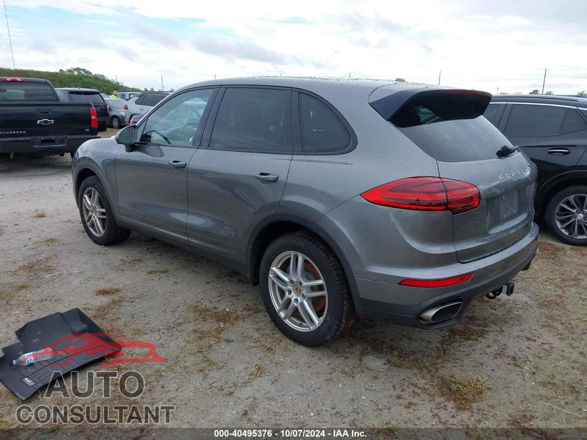 PORSCHE CAYENNE 2016 - WP1AA2A23GLA05326