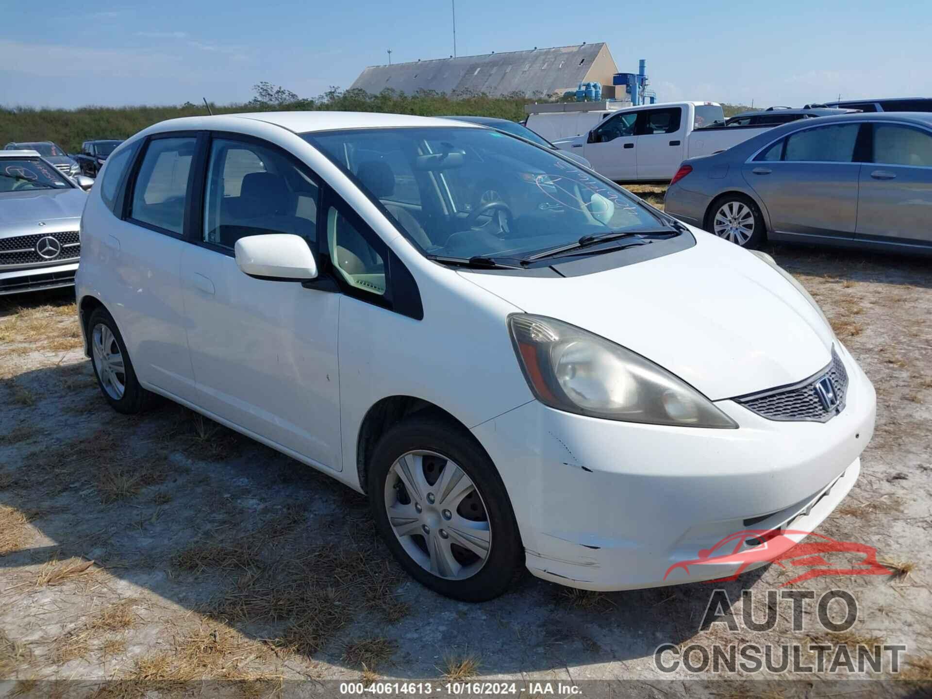 HONDA FIT 2013 - JHMGE8H36DC056153