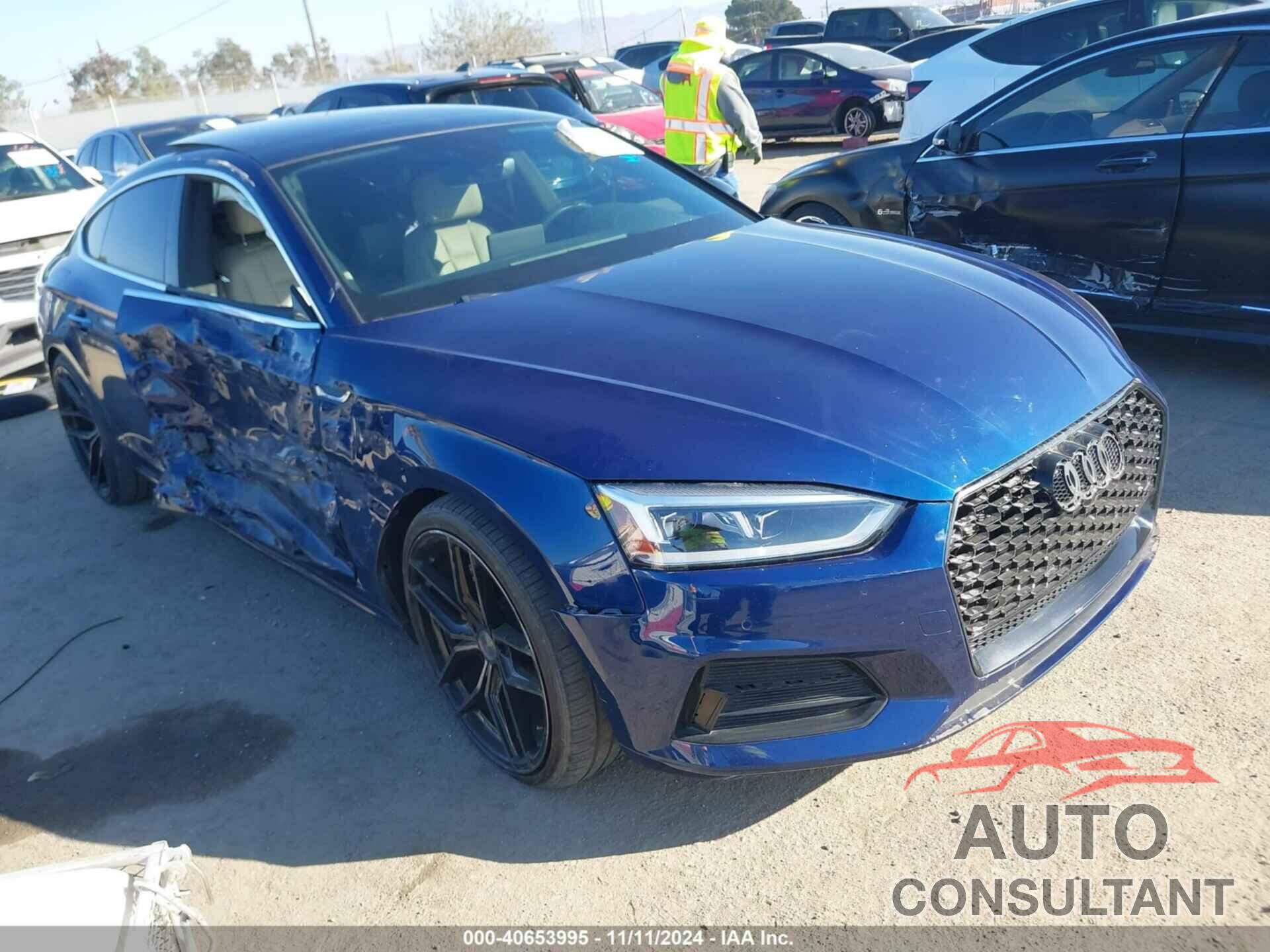 AUDI A5 2018 - WAUBNCF57JA067363