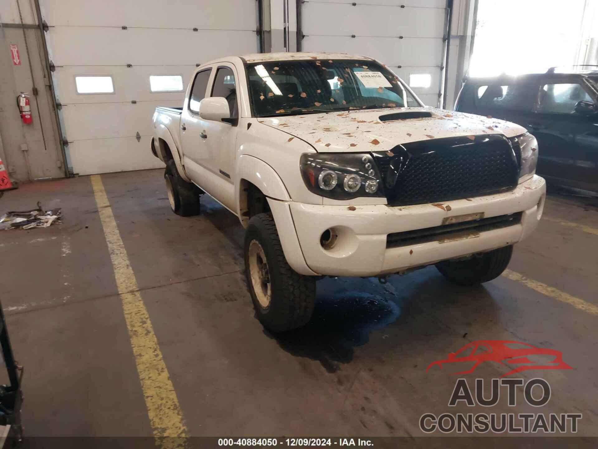 TOYOTA TACOMA 2011 - 3TMJU4GN9BM112376