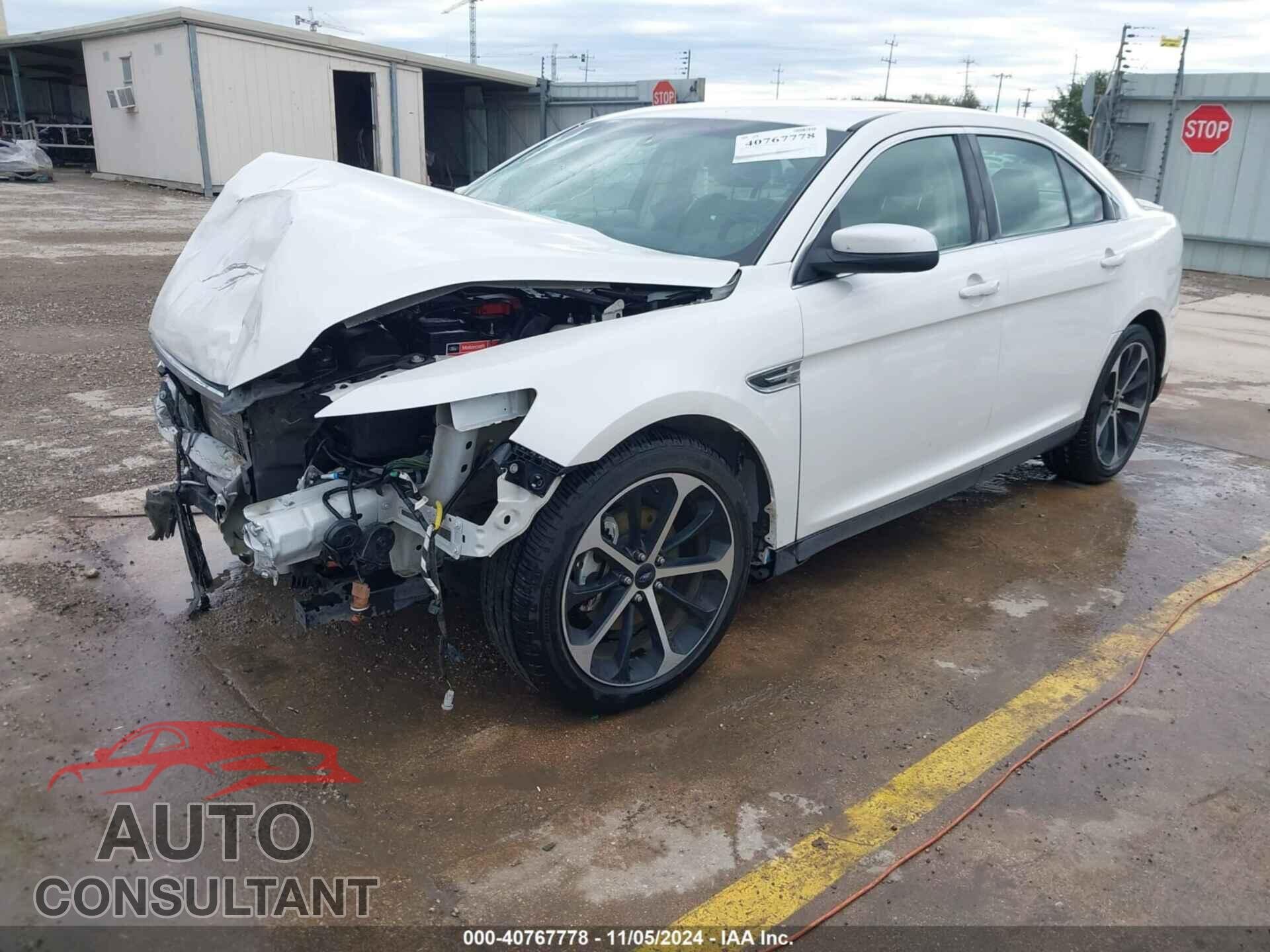 FORD TAURUS 2016 - 1FAHP2E81GG100740