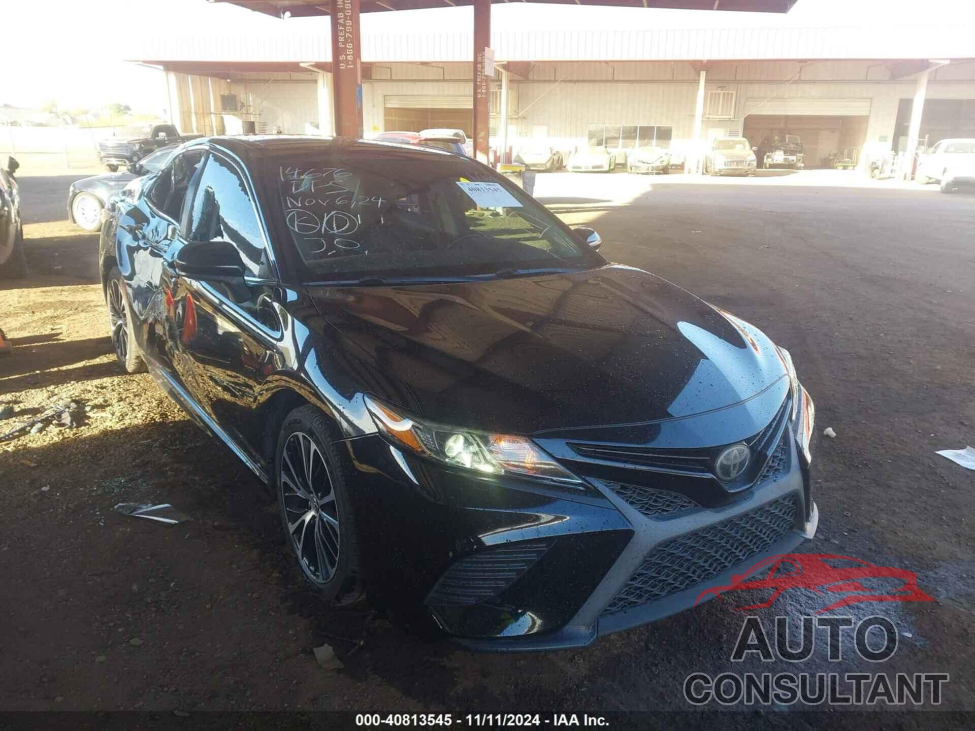 TOYOTA CAMRY 2018 - 4T1B11HKXJU639946