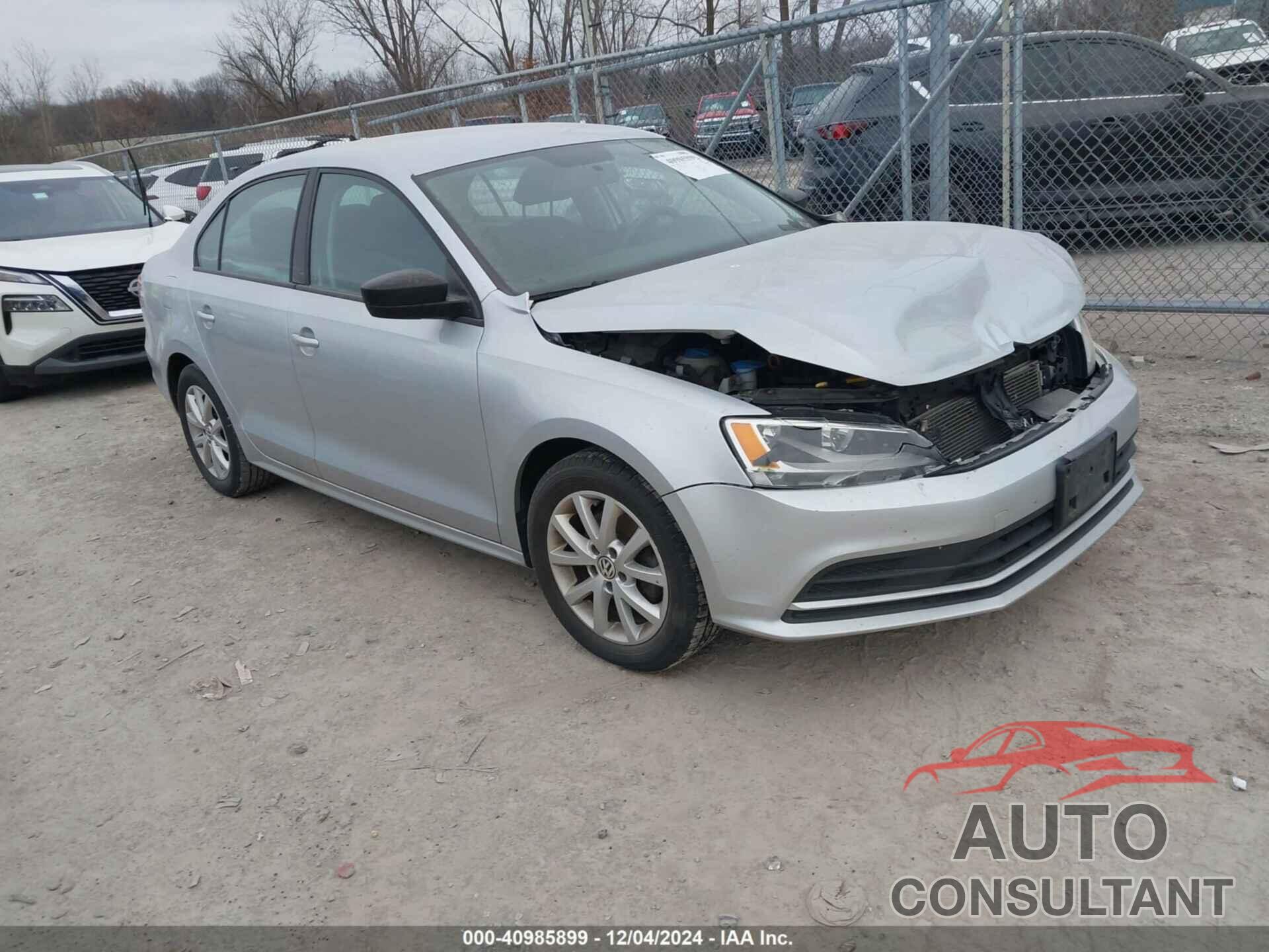 VOLKSWAGEN JETTA 2015 - 3VWB17AJ8FM425491