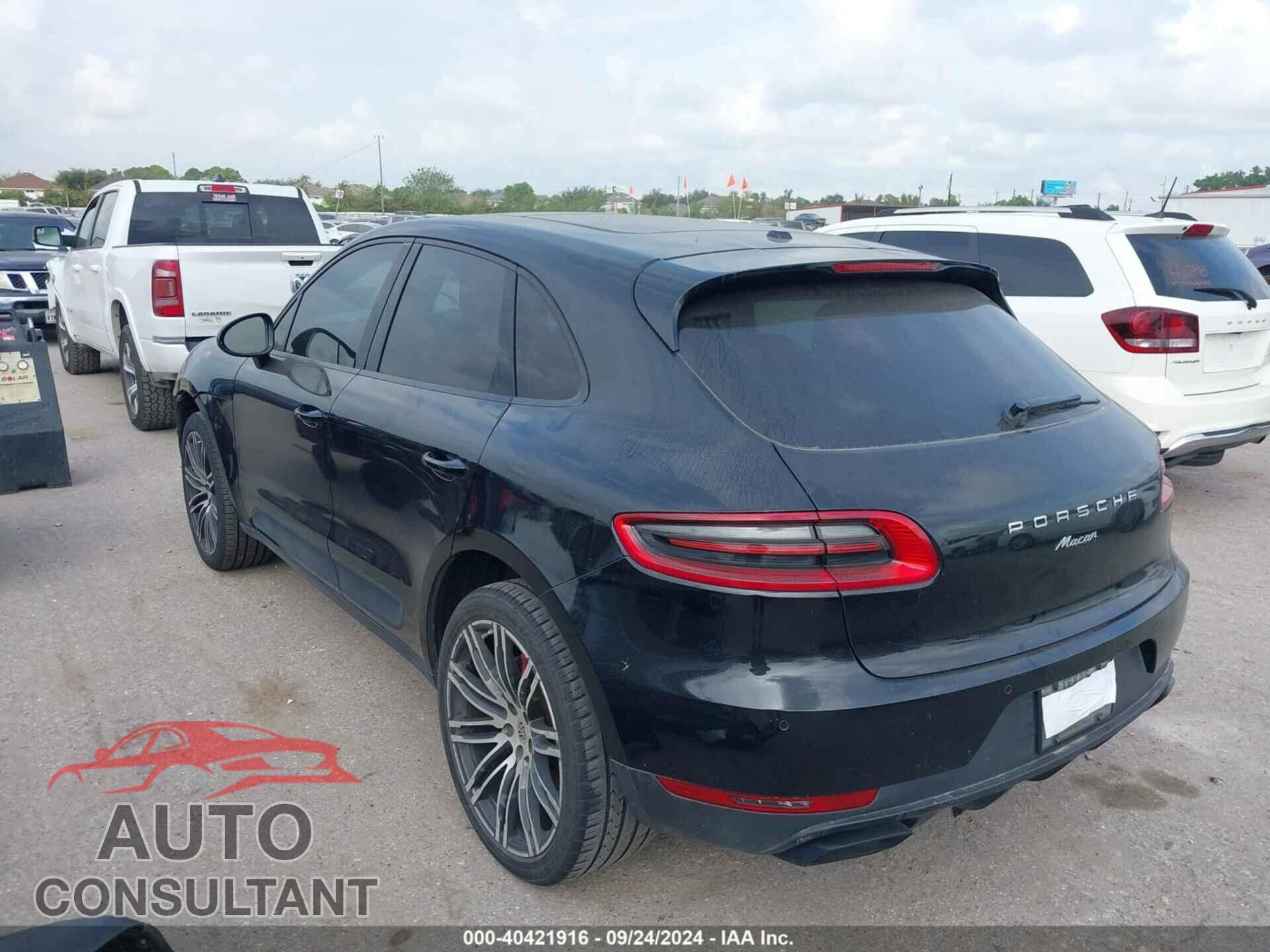 PORSCHE MACAN 2017 - WP1AA2A53HLB02232