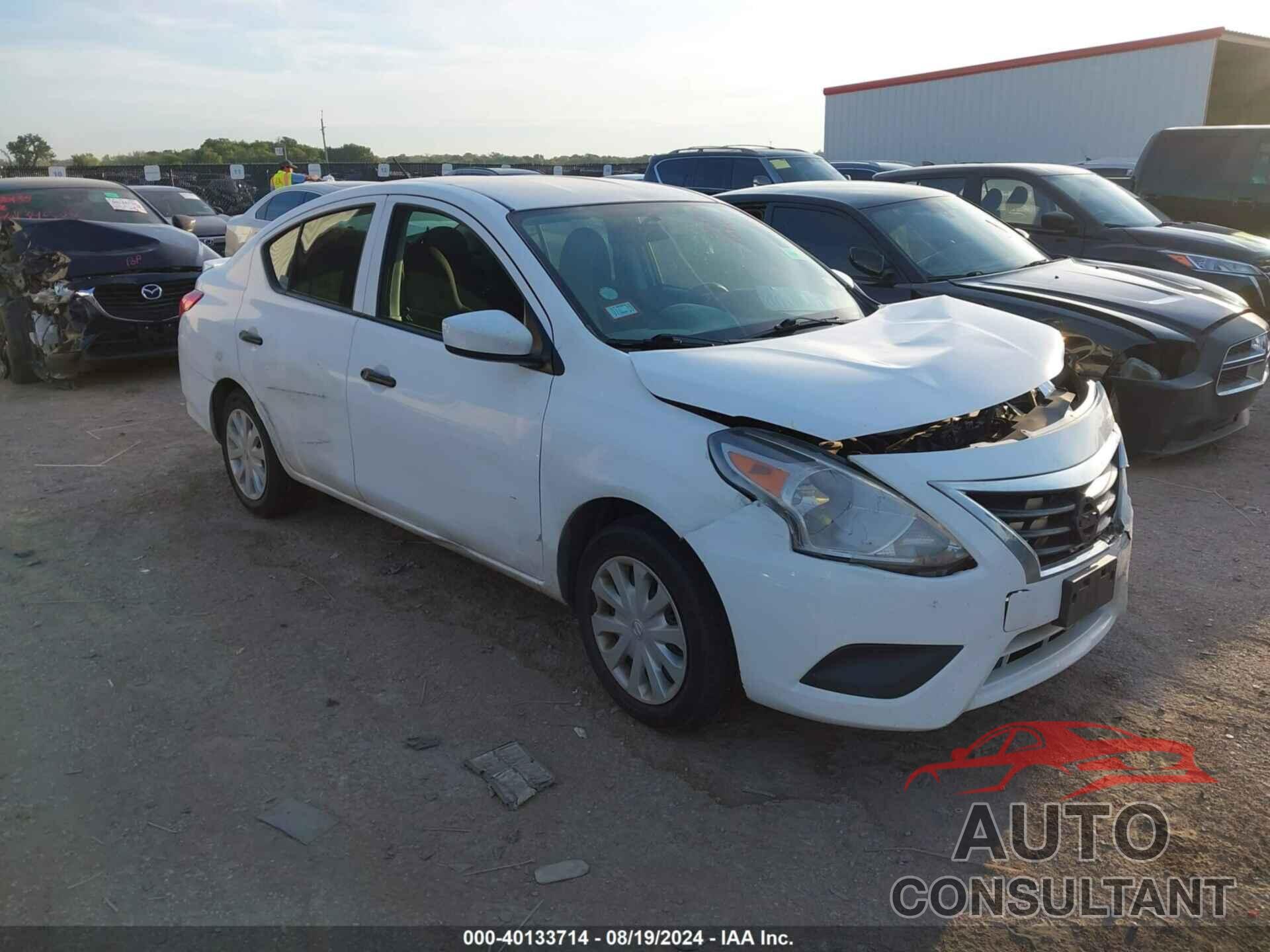 NISSAN VERSA 2017 - 3N1CN7AP6HL818806