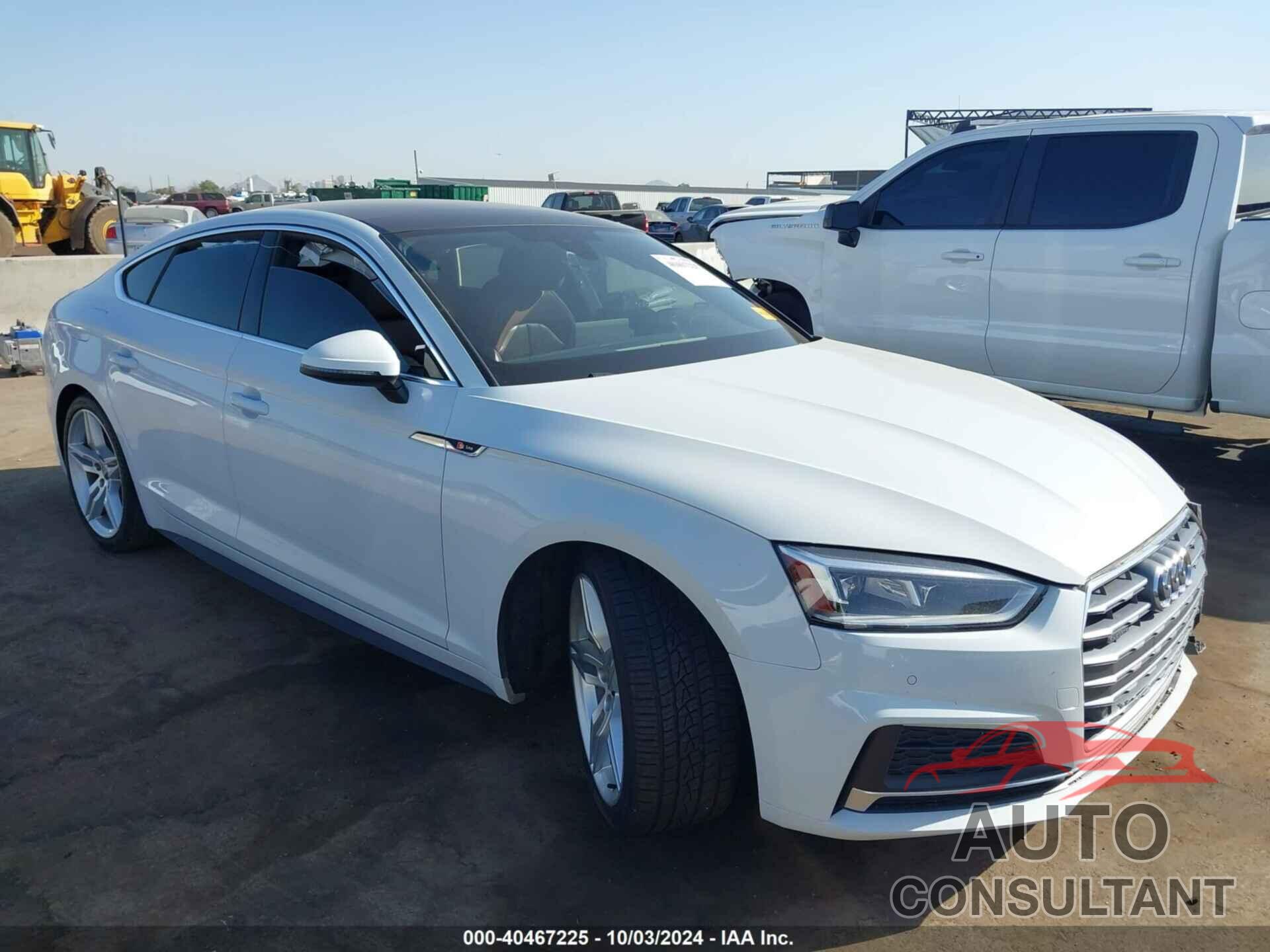 AUDI A5 2018 - WAUENCF54JA128679