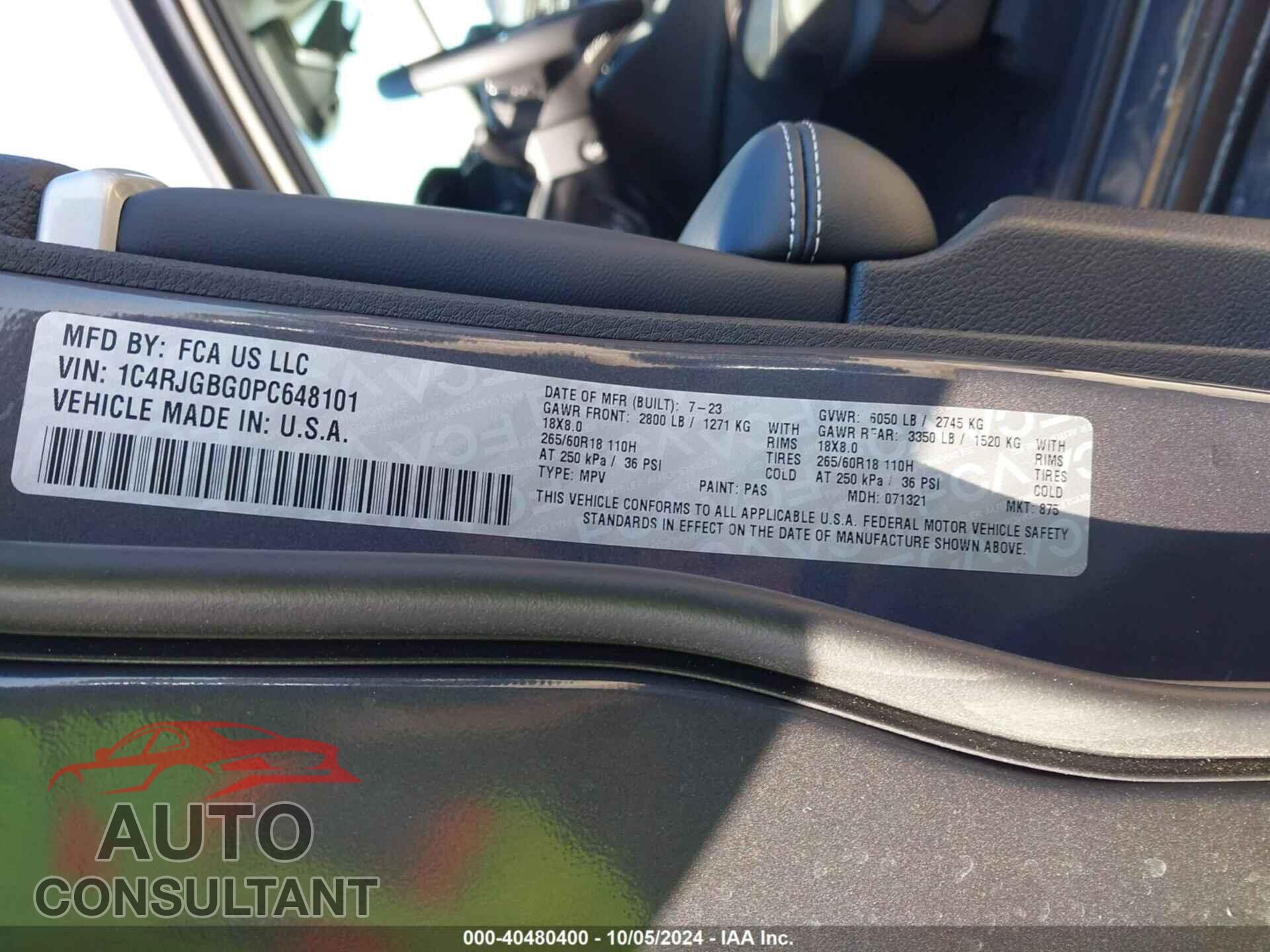JEEP GRAND CHEROKEE 2023 - 1C4RJGBG0PC648101