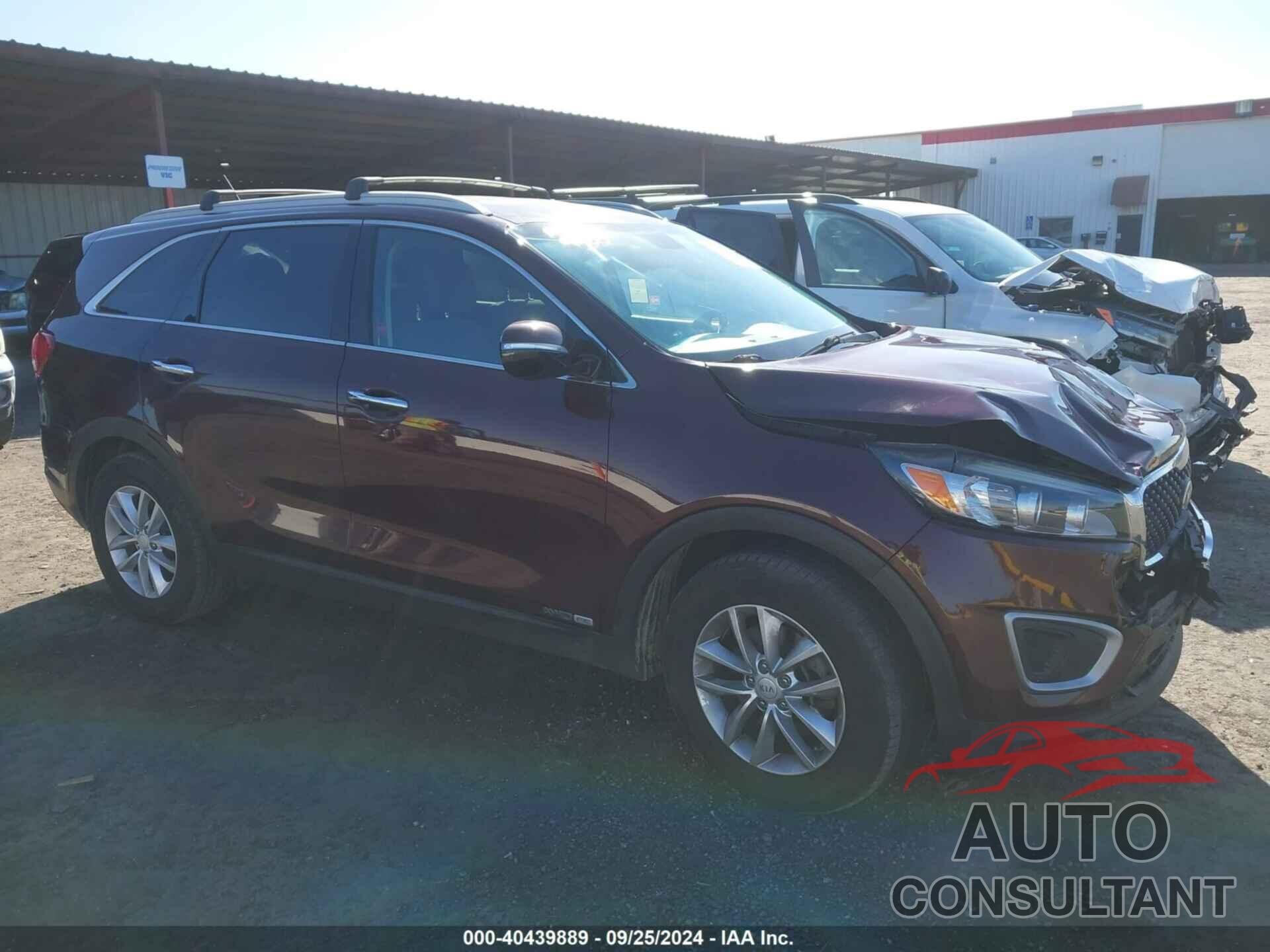 KIA SORENTO 2017 - 5XYPGDA56HG332980