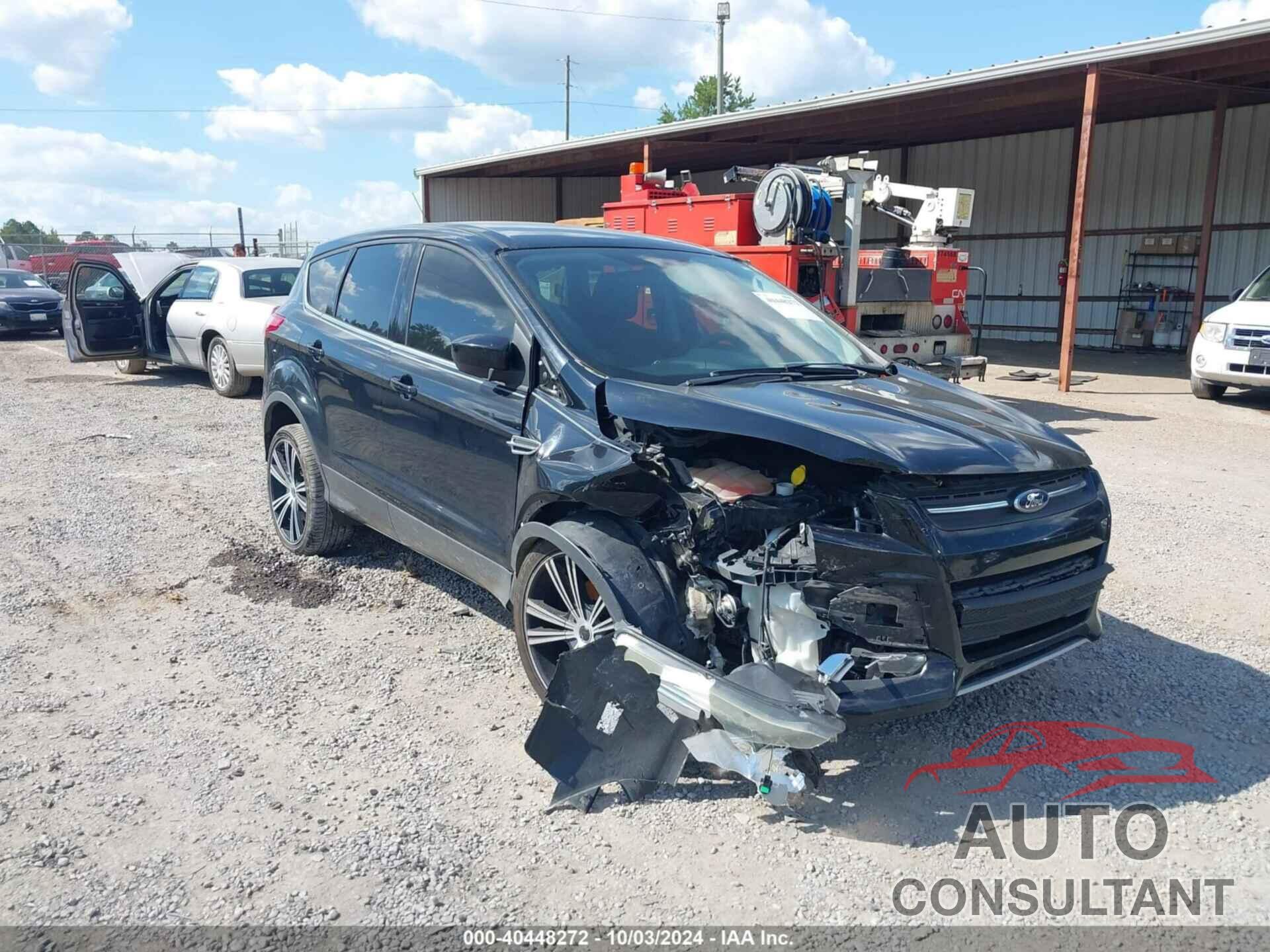 FORD ESCAPE 2016 - 1FMCU0G9XGUC29449