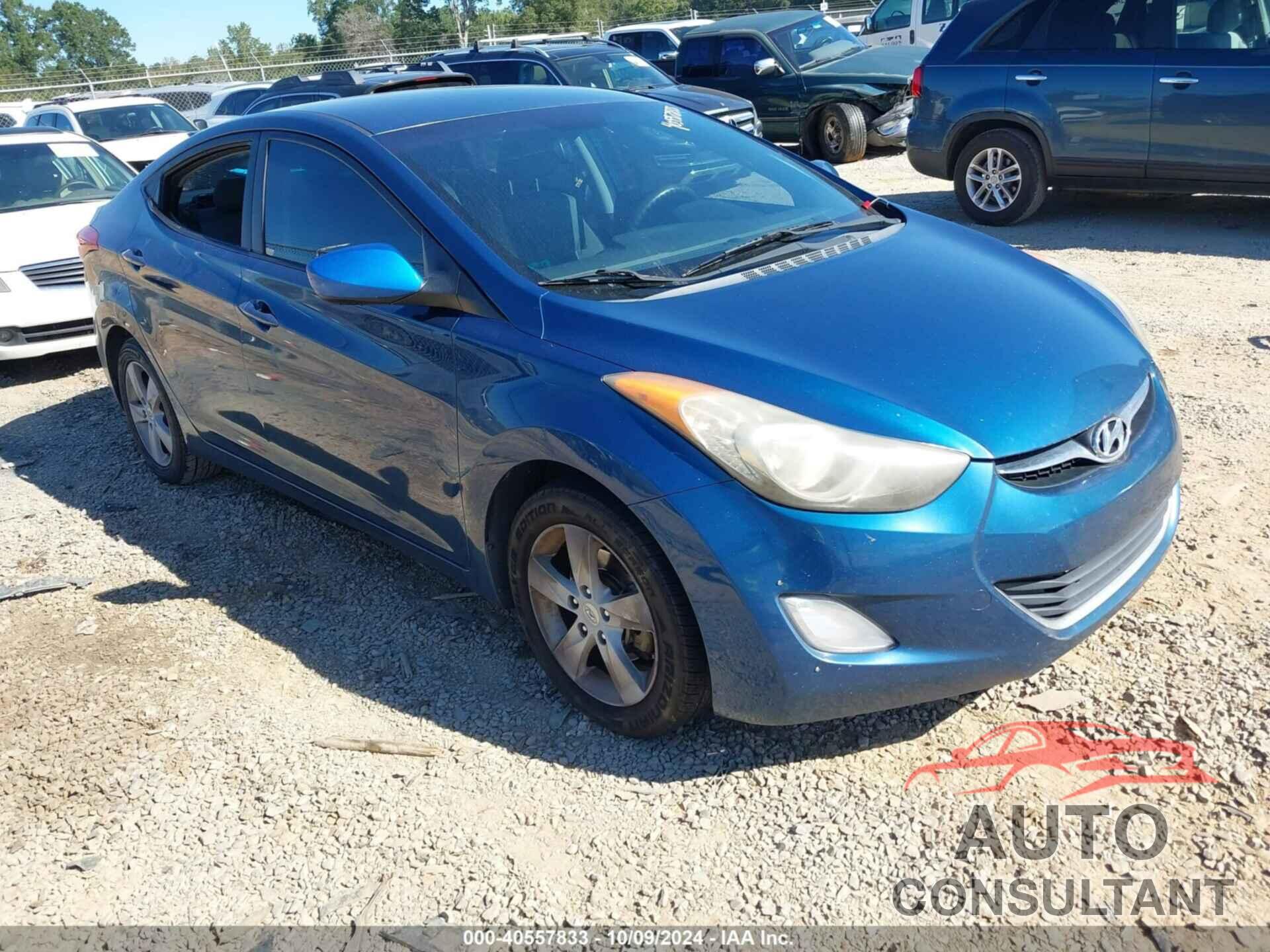 HYUNDAI ELANTRA 2013 - KMHDH4AE4DU998160
