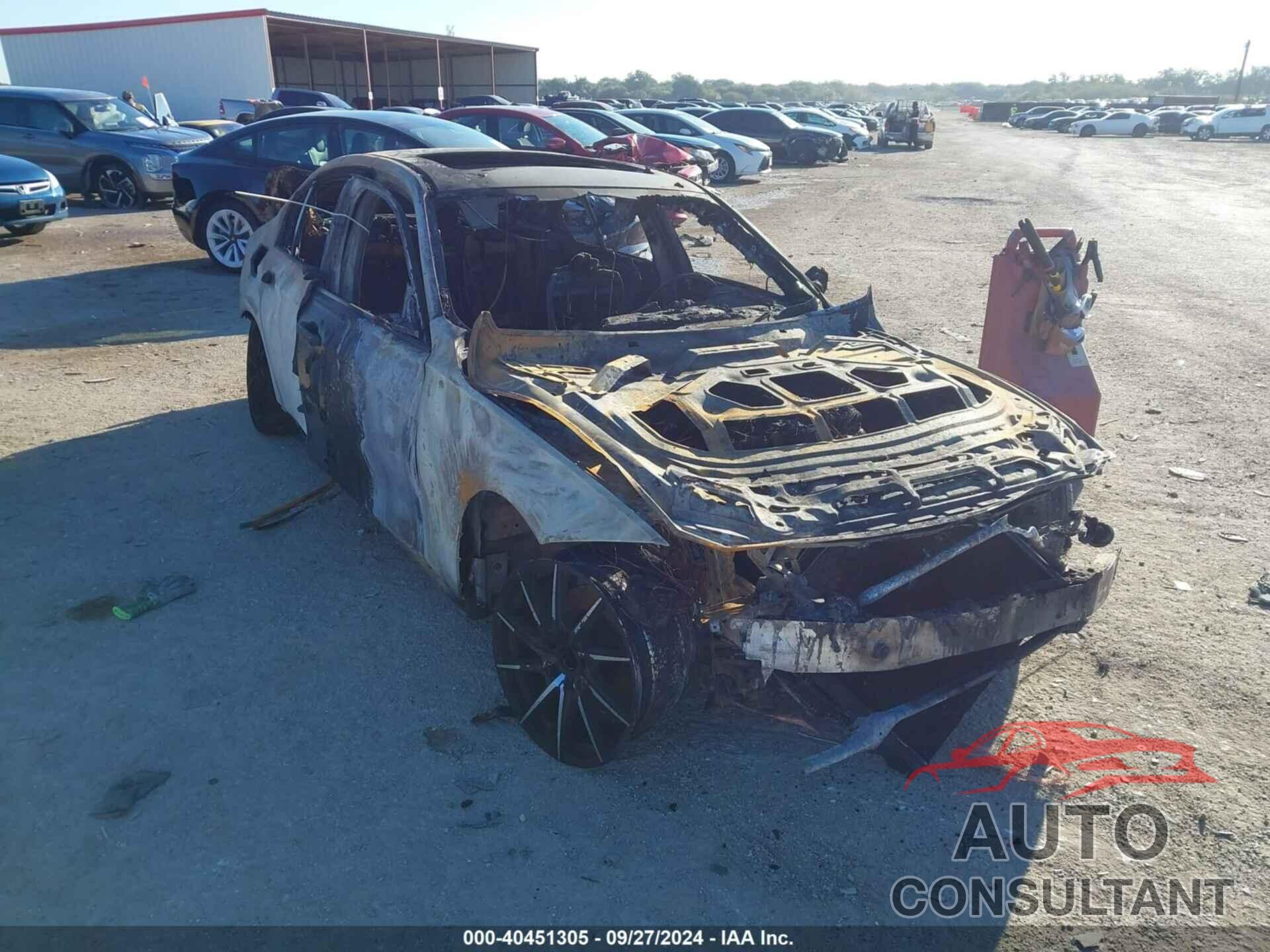 BMW 330 2018 - WBA8B9G51JNU97404