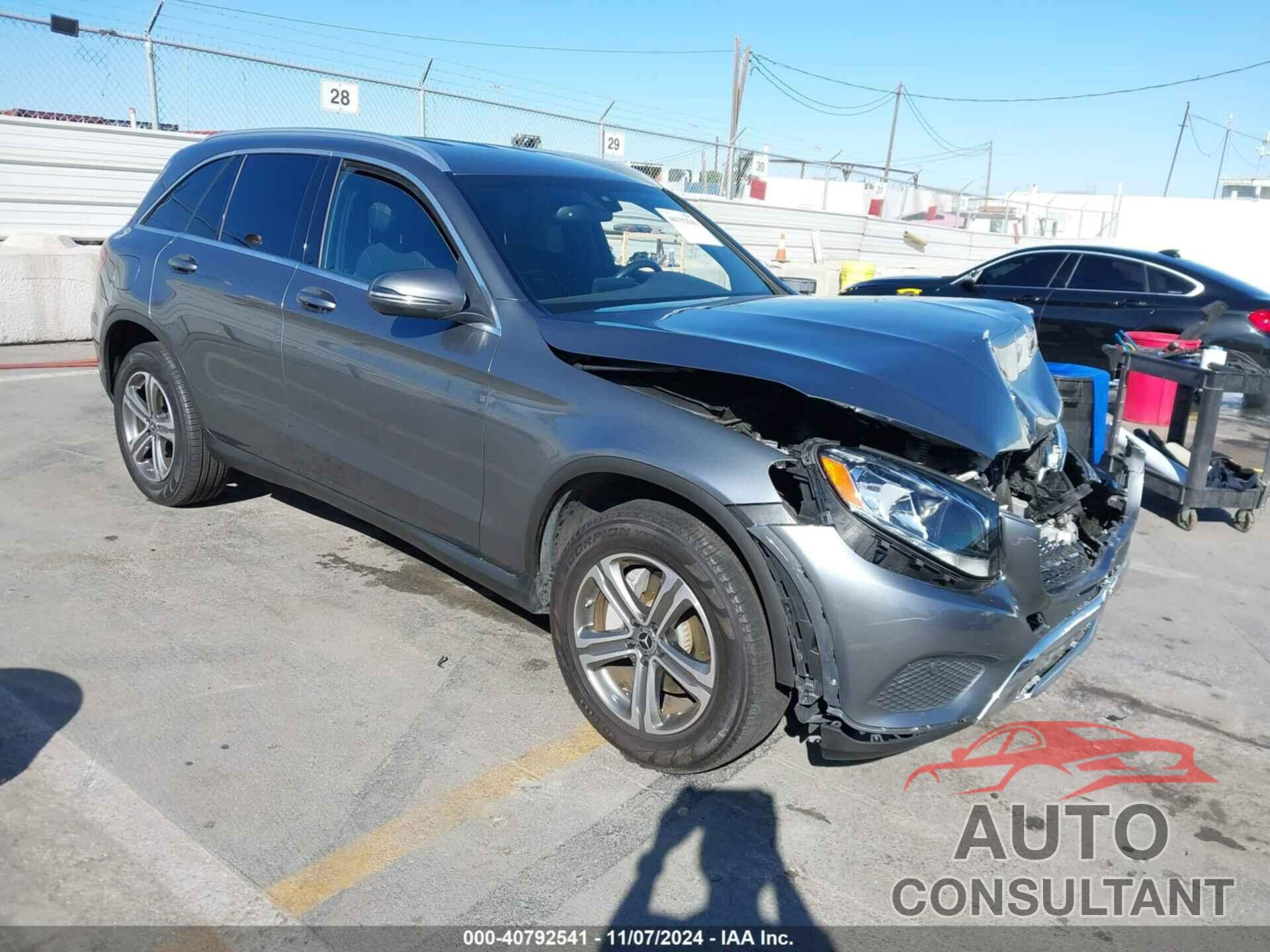 MERCEDES-BENZ GLC 300 2018 - WDC0G4JB9JV024363
