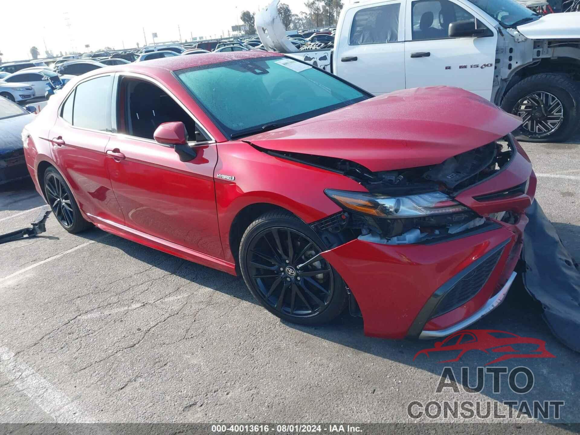 TOYOTA CAMRY 2021 - 4T1K31AK2MU022596