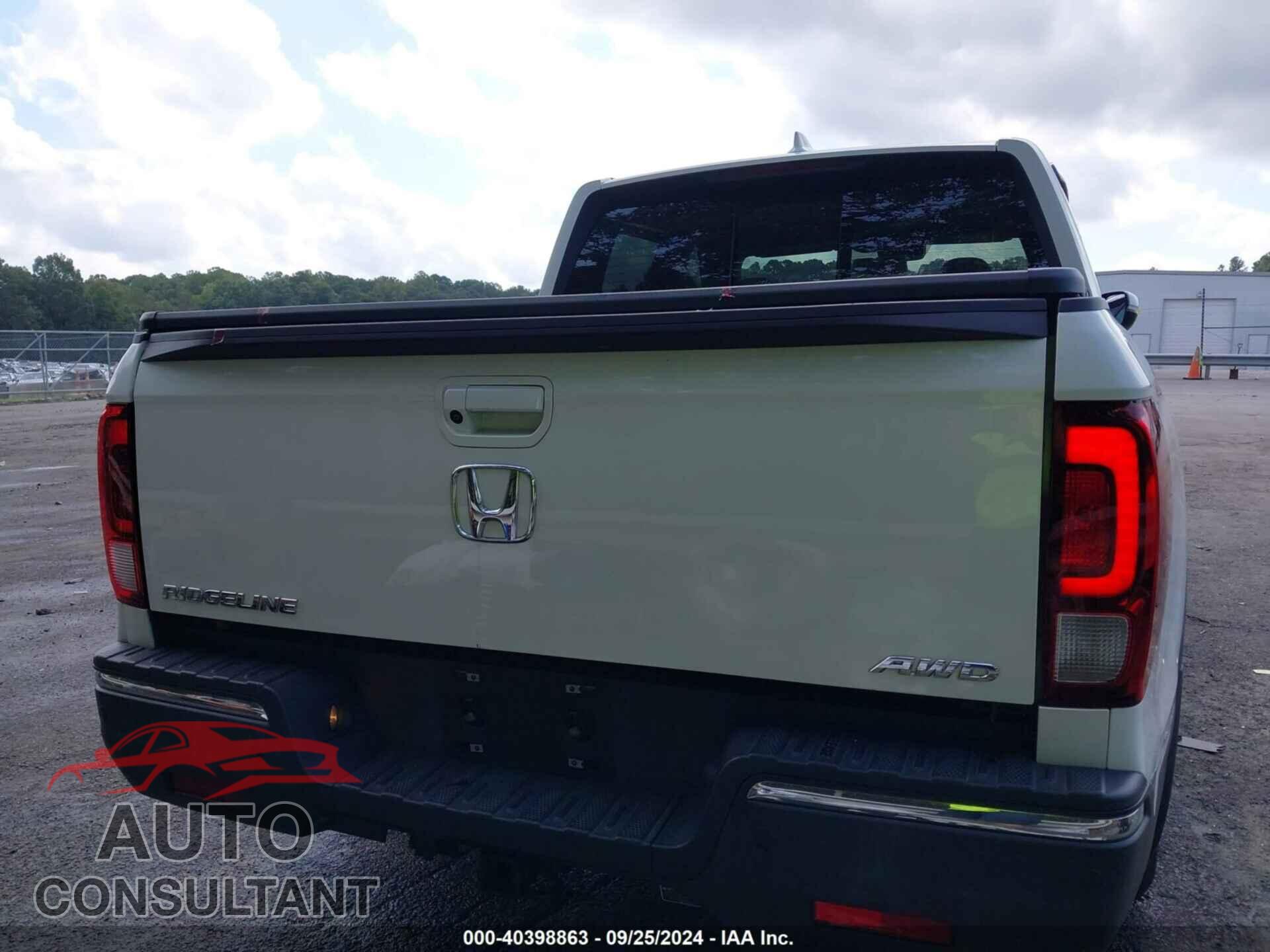 HONDA RIDGELINE 2017 - 5FPYK3F73HB035395