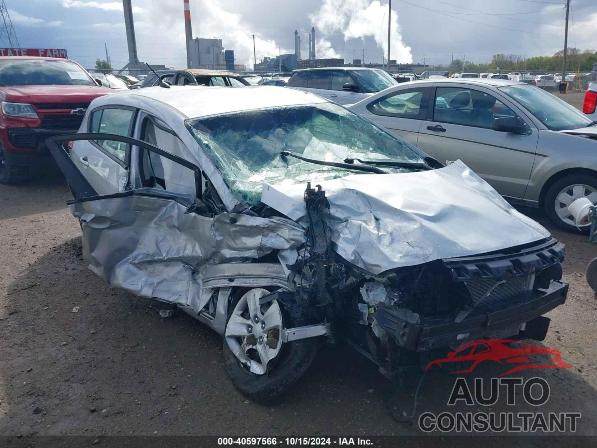 KIA FORTE 2017 - KNAFK5A86H5731095