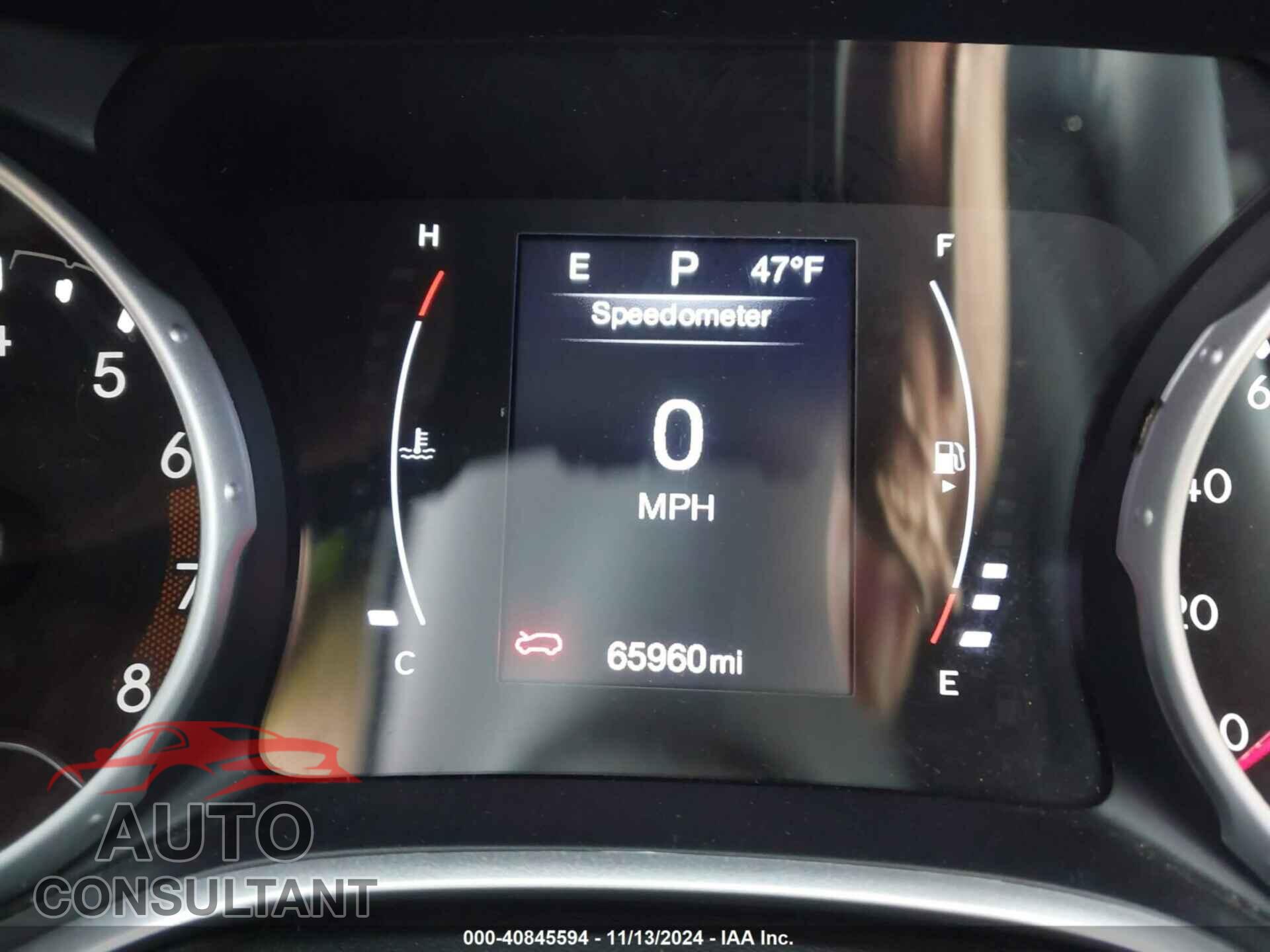 JEEP COMPASS 2018 - 3C4NJDBB4JT403170